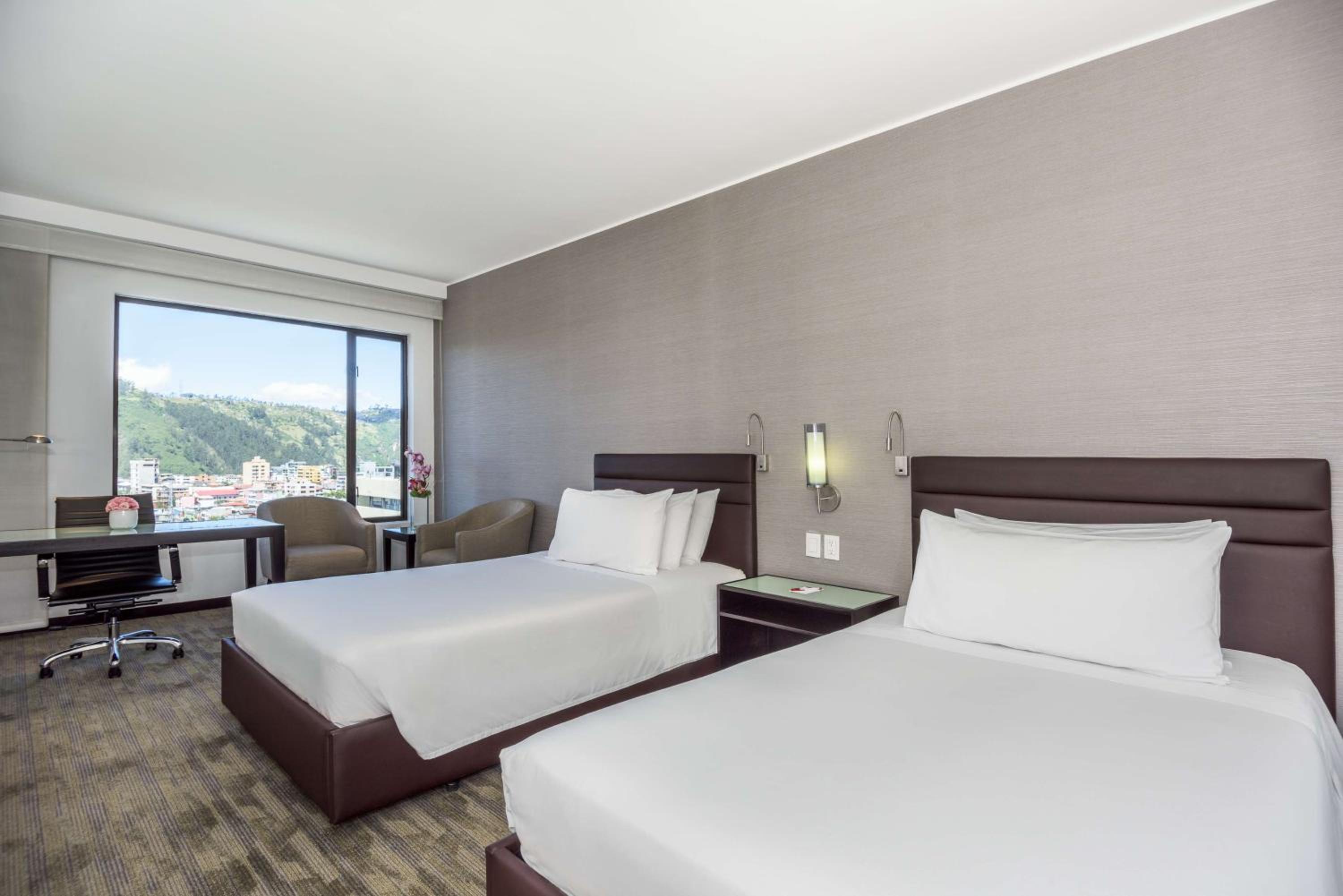 Premium Double or Twin Room - Photo 6