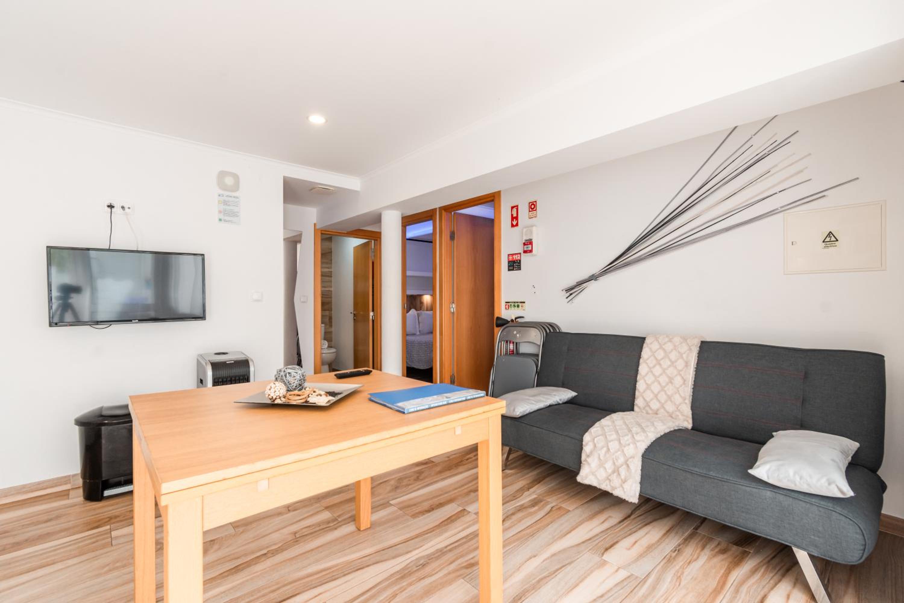 Studio Apartment photo 1