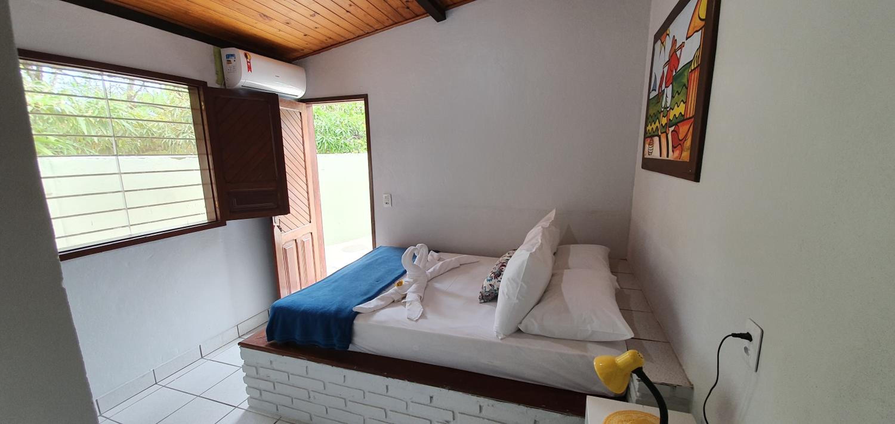 Standard Double Room - Photo 8
