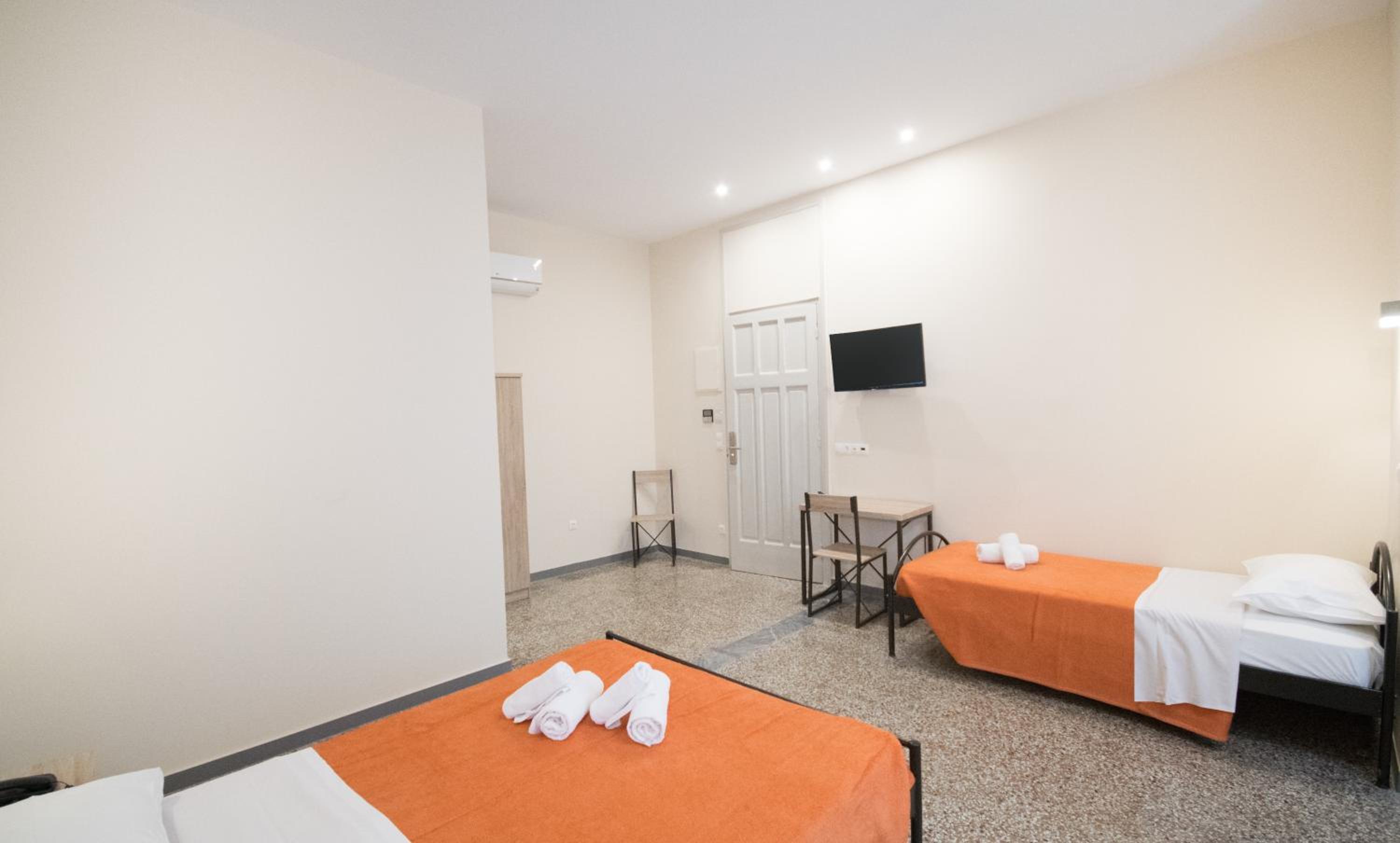 Triple Room photo 2