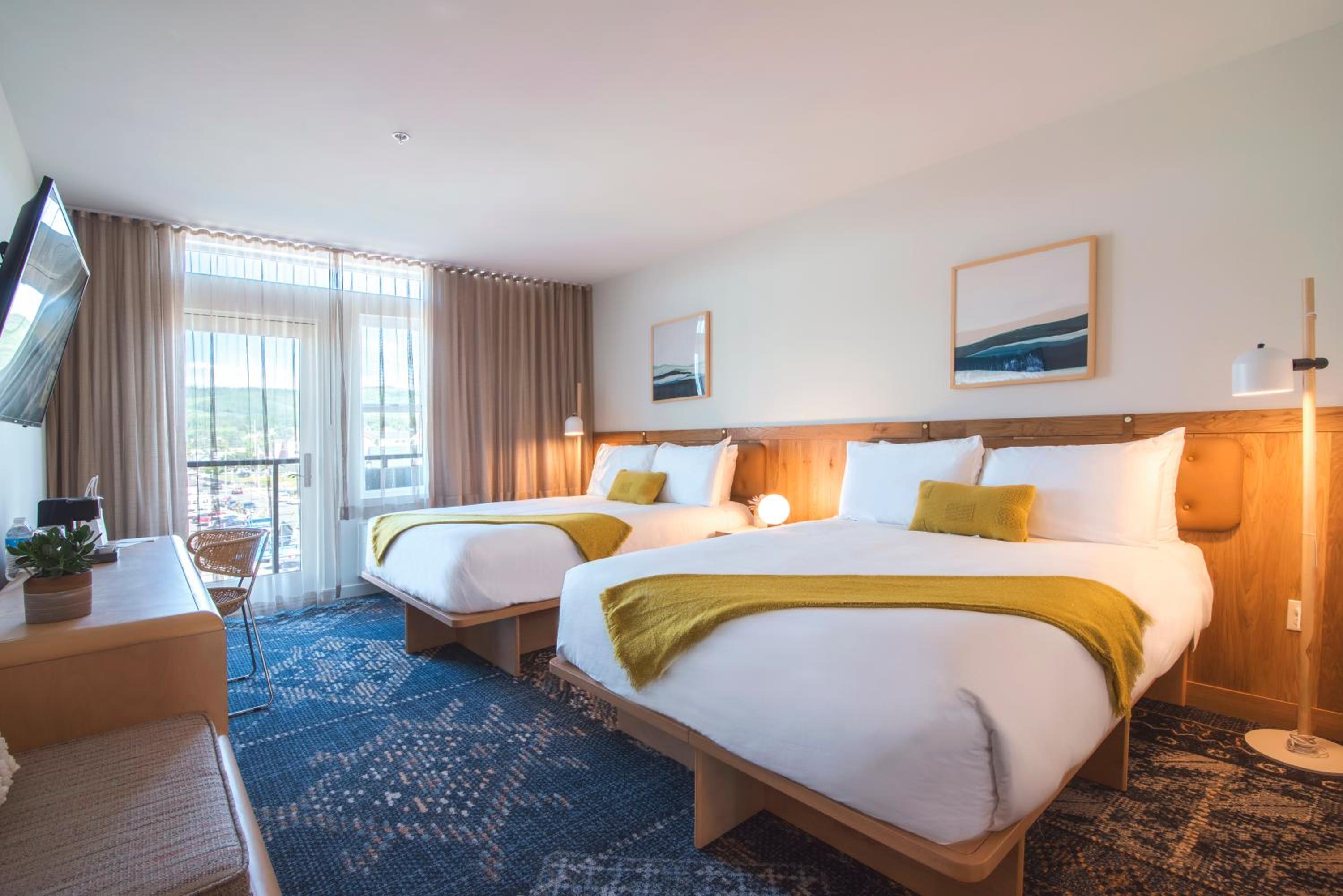 Queen Room with Two Queen Beds and Balcony
