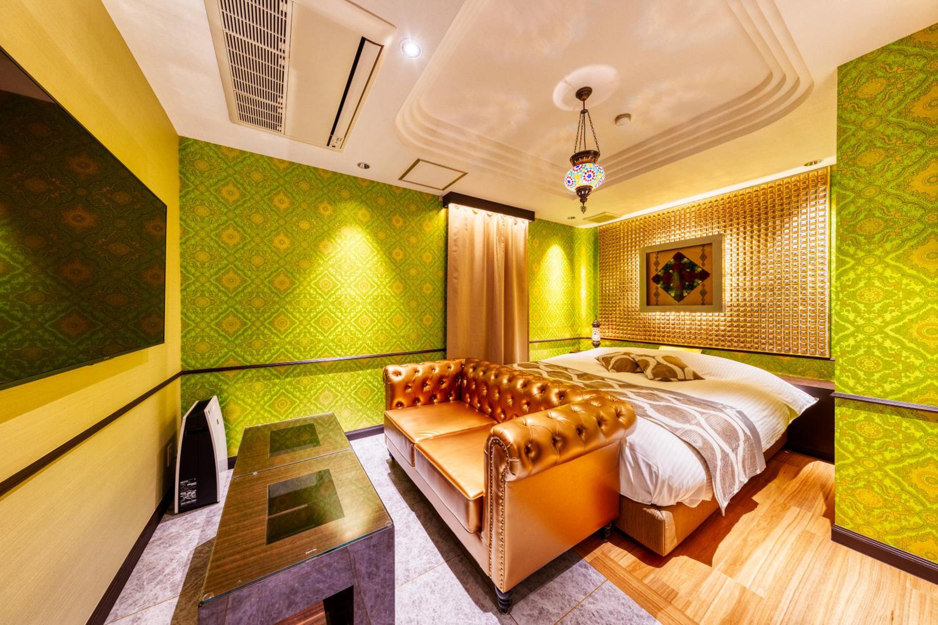 Deluxe Double Room - Photo 10