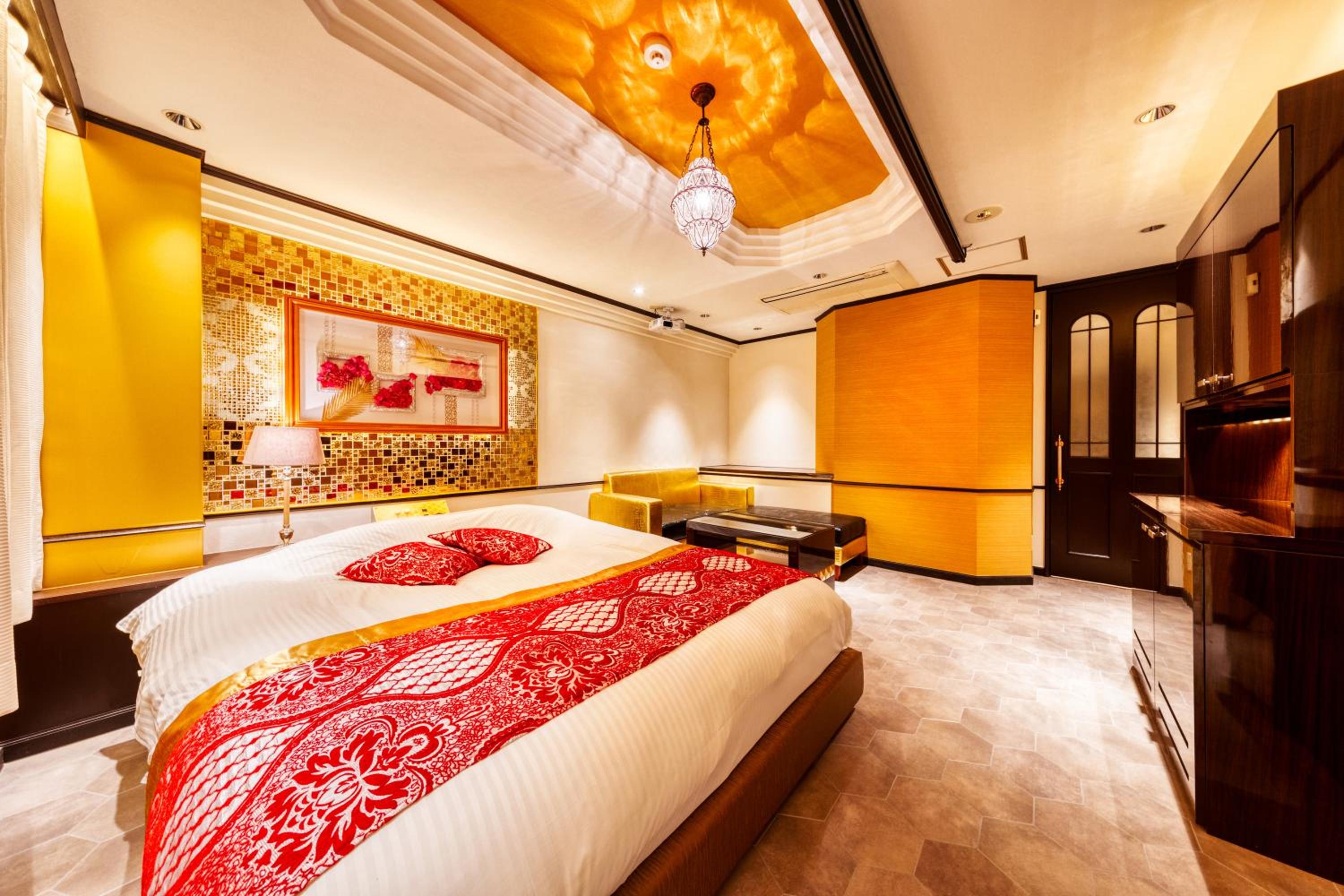 Deluxe Double Room - Photo 8