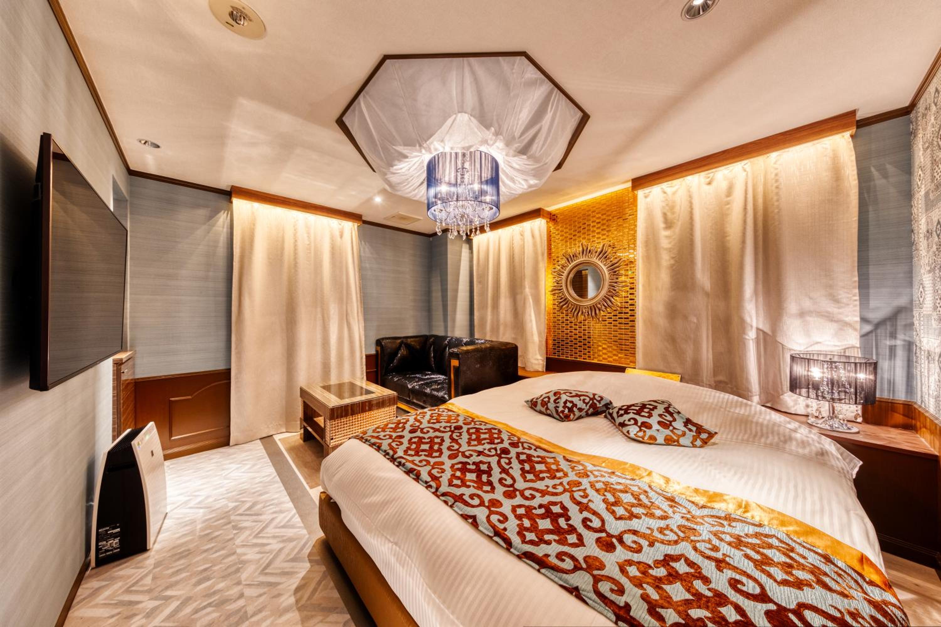 Standard Double Room - Photo 2