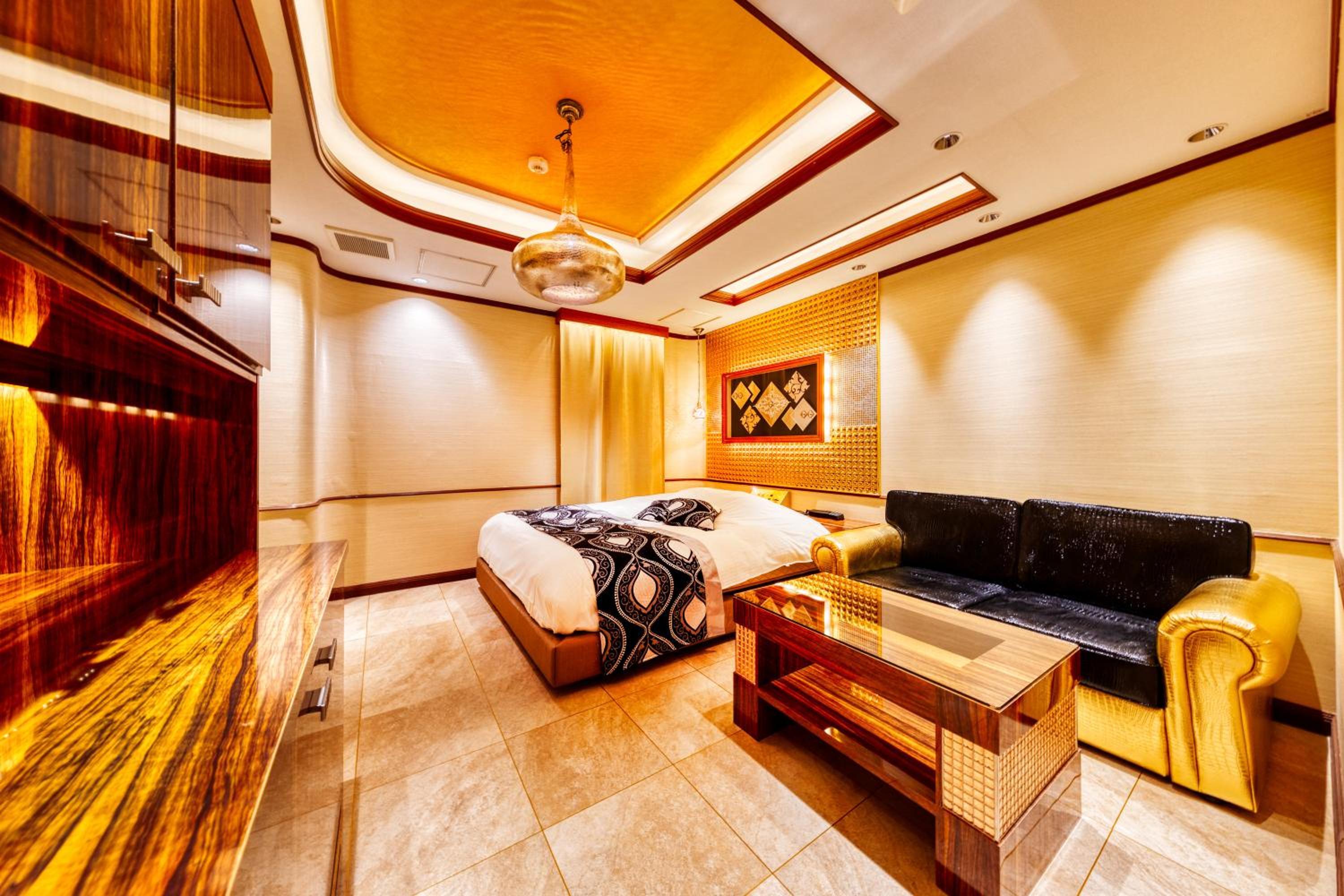 Standard Double Room - Photo 4