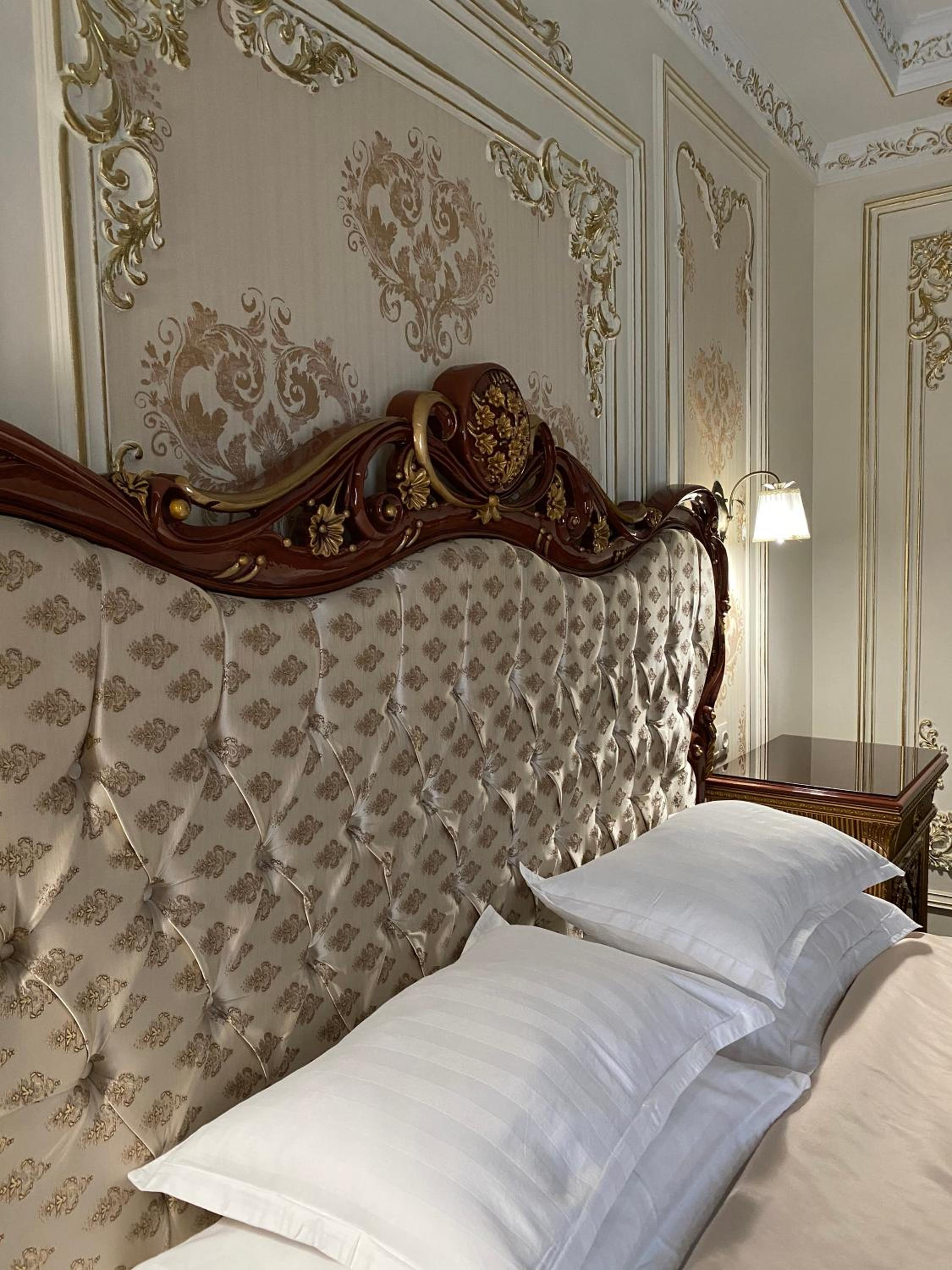 Deluxe Double Room photo 3