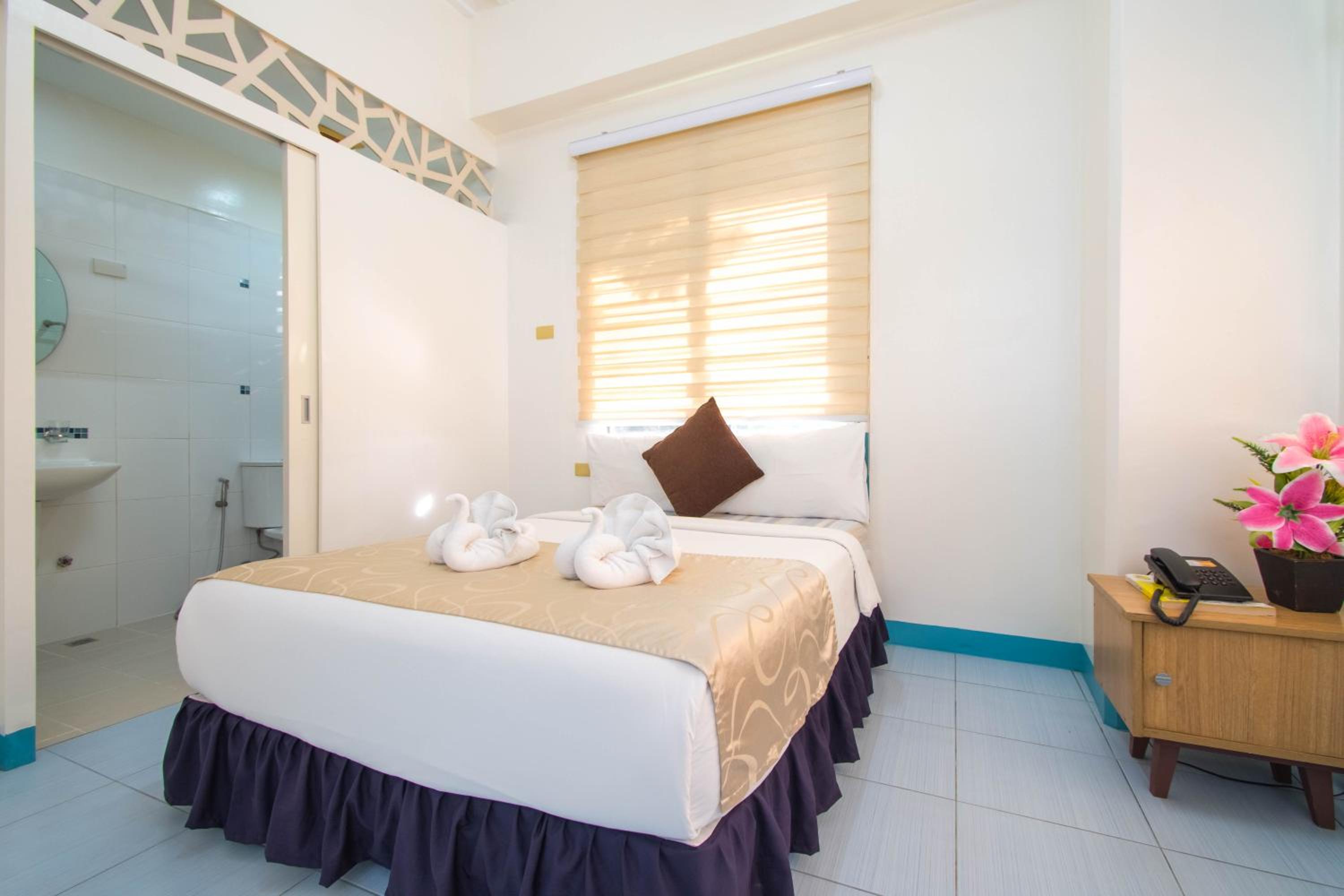 Deluxe Double Room - Photo 1