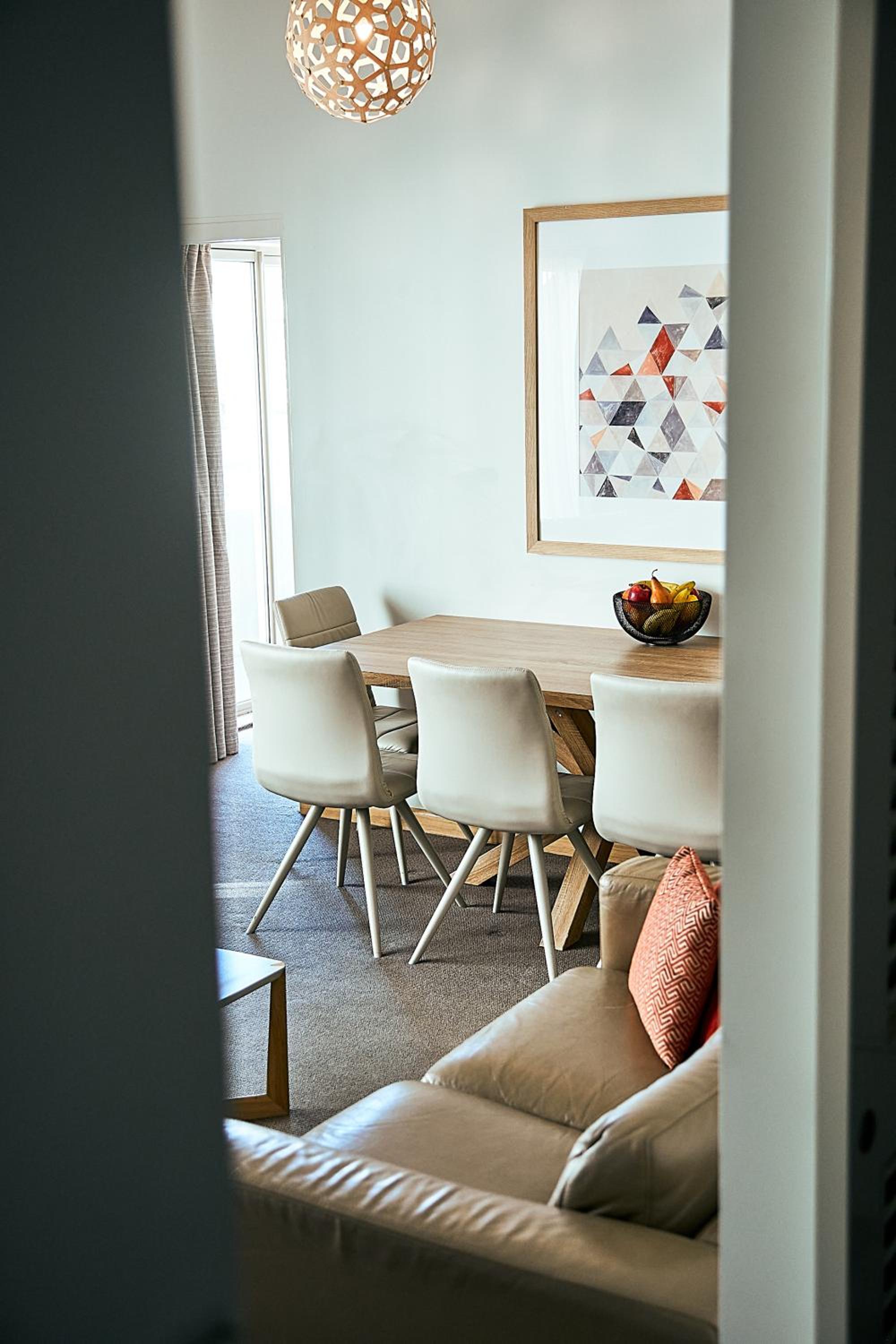 3 Bedroom Suite - Photo 9
