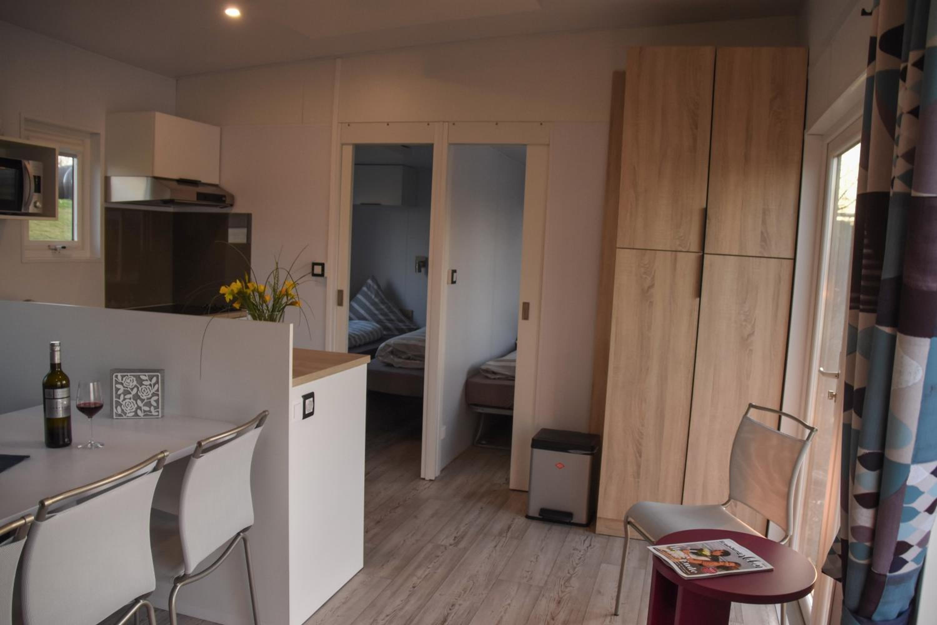 Mobile Home photo 1