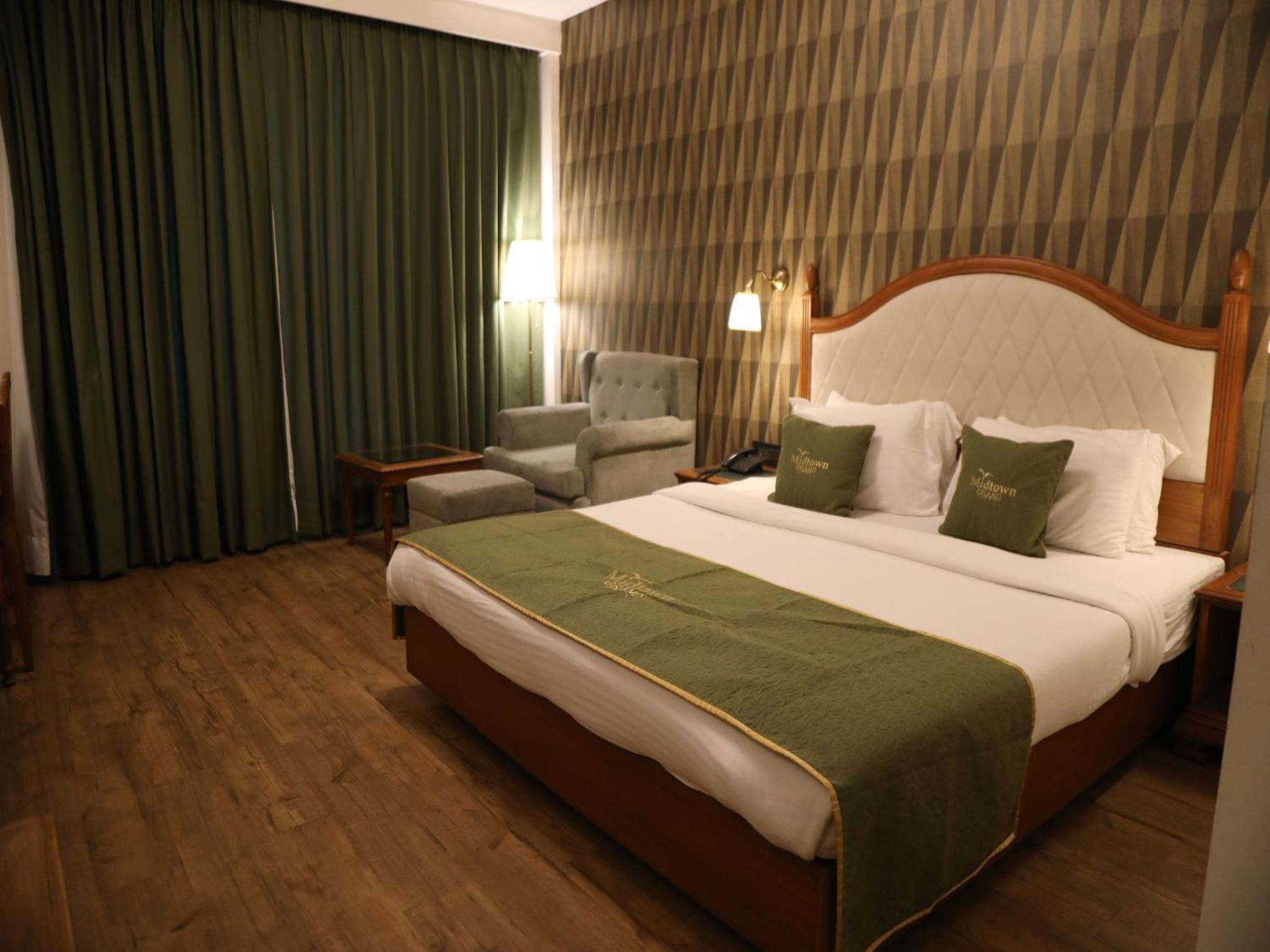 Deluxe Double Room - Photo 1