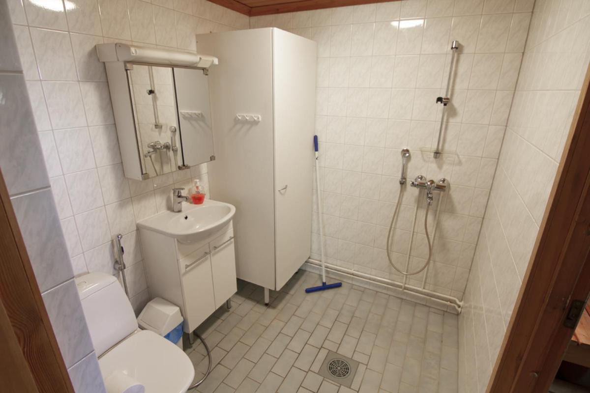 Economy studio with kitchenette - Photo 3