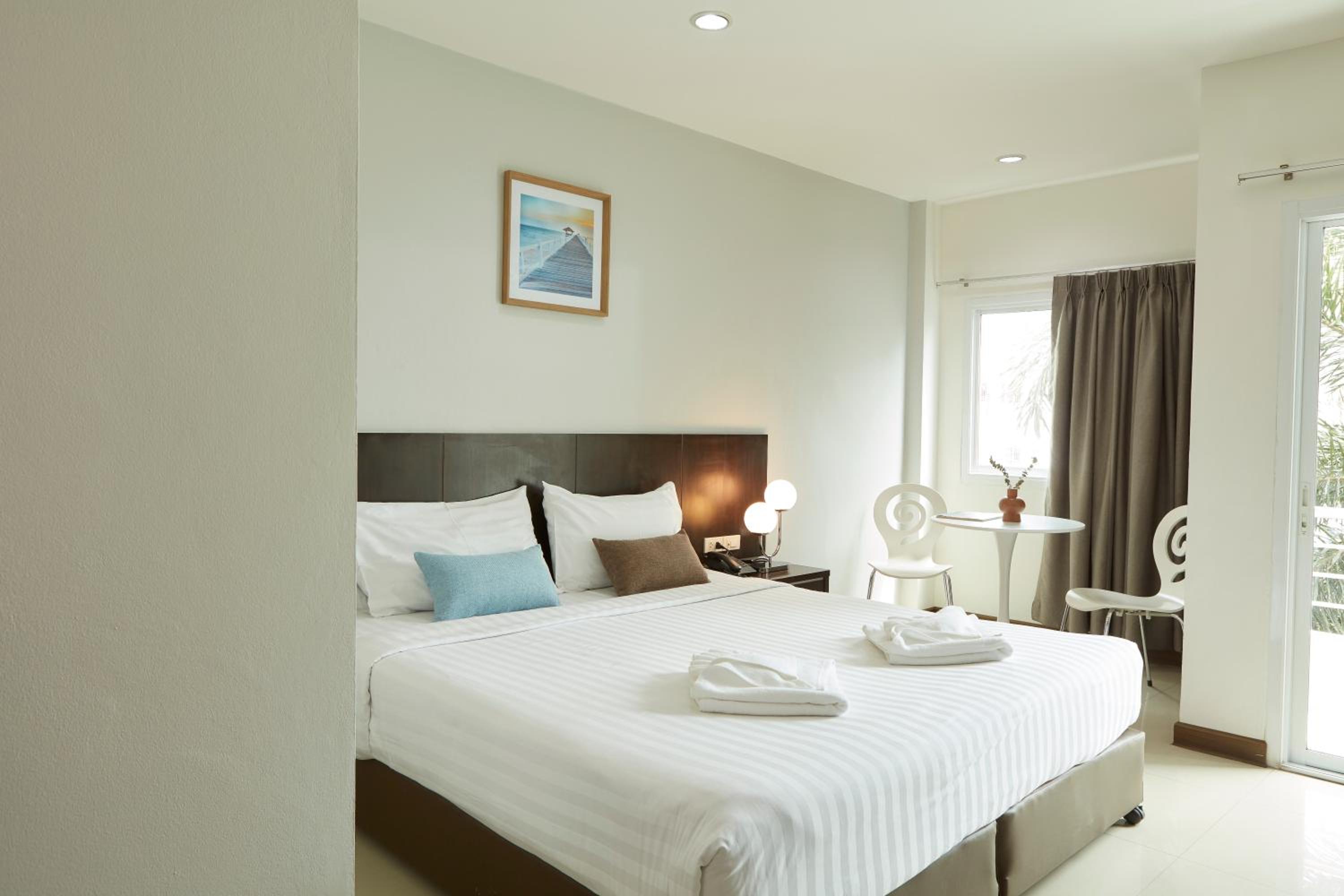 Standard King Room