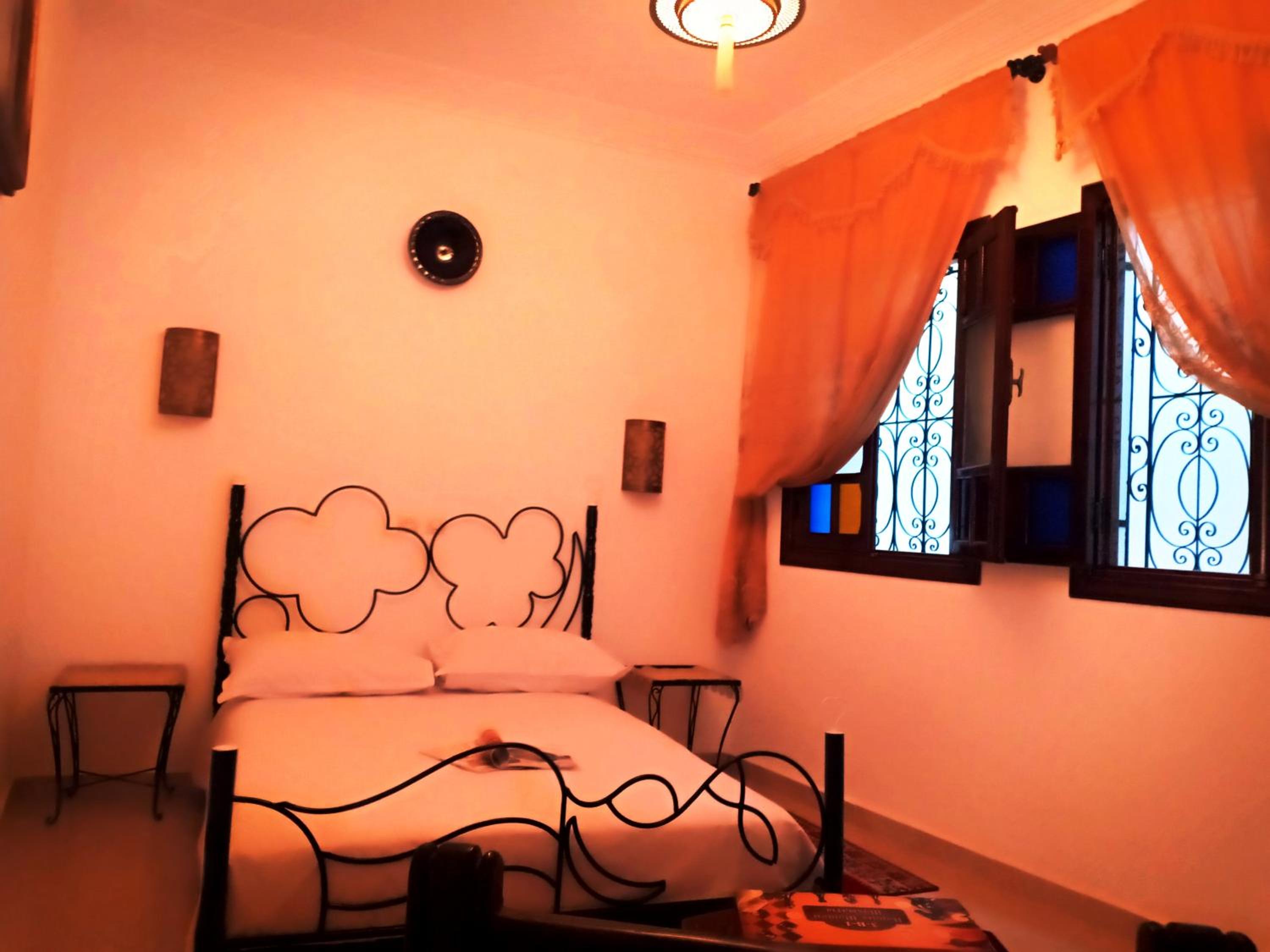 Two-Bedroom Apartment - Photo 19