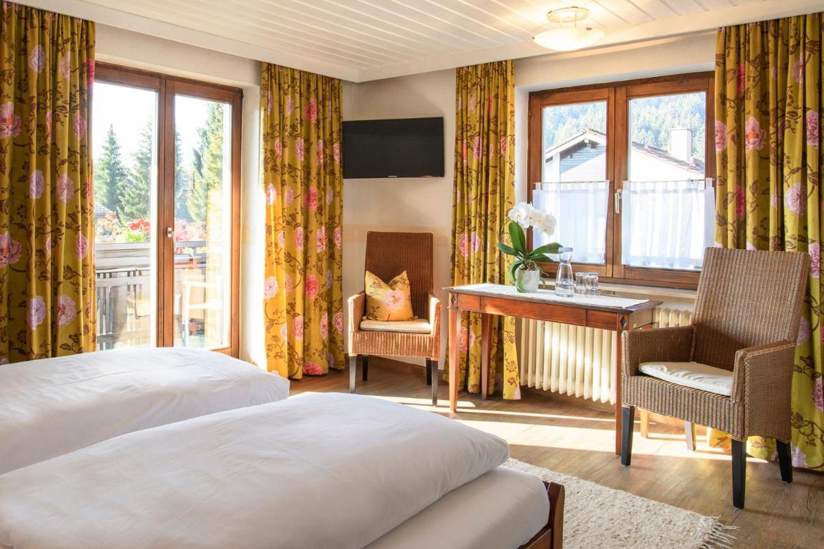 Double Room with Balcony photo 1