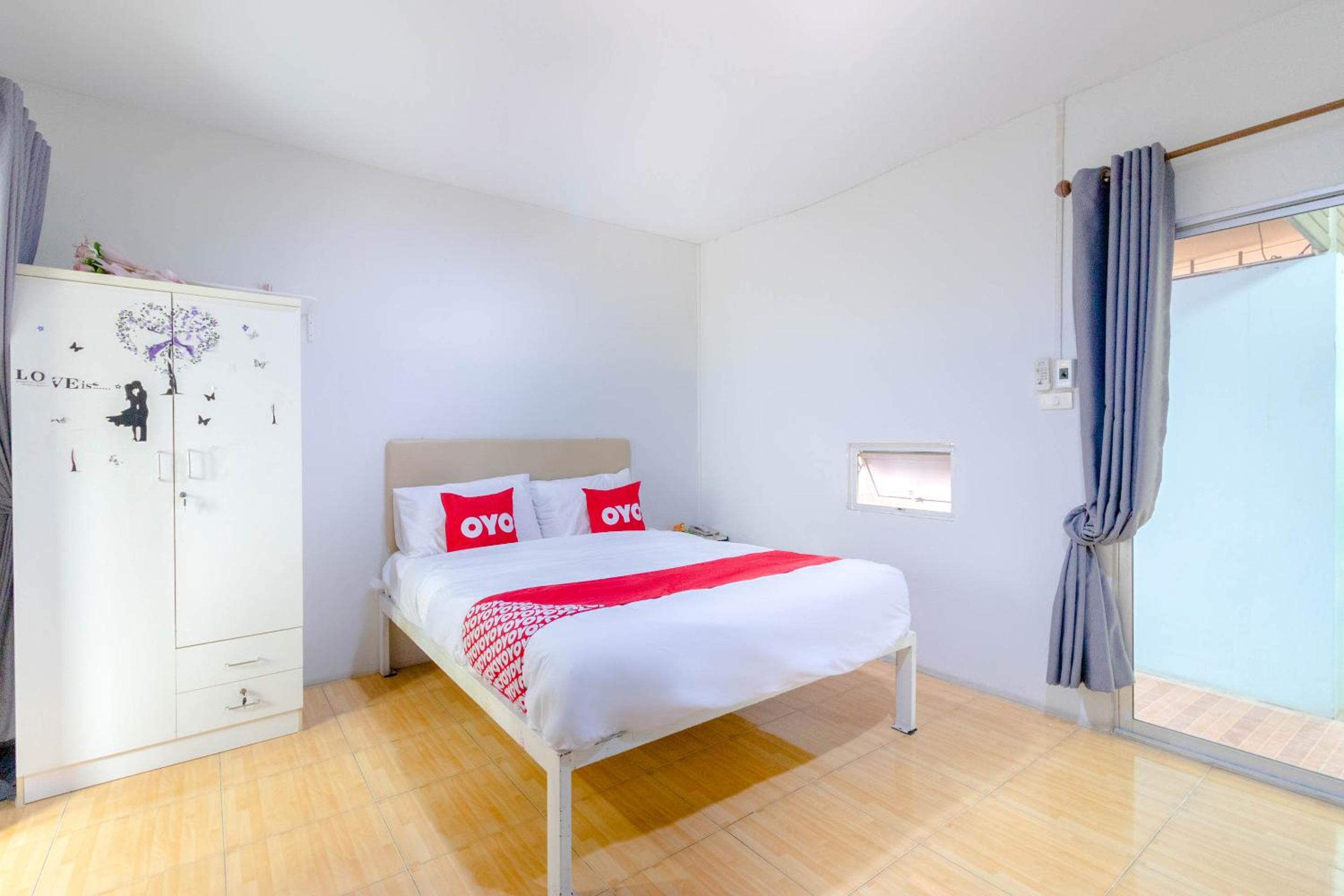 Standard Double Room photo 3
