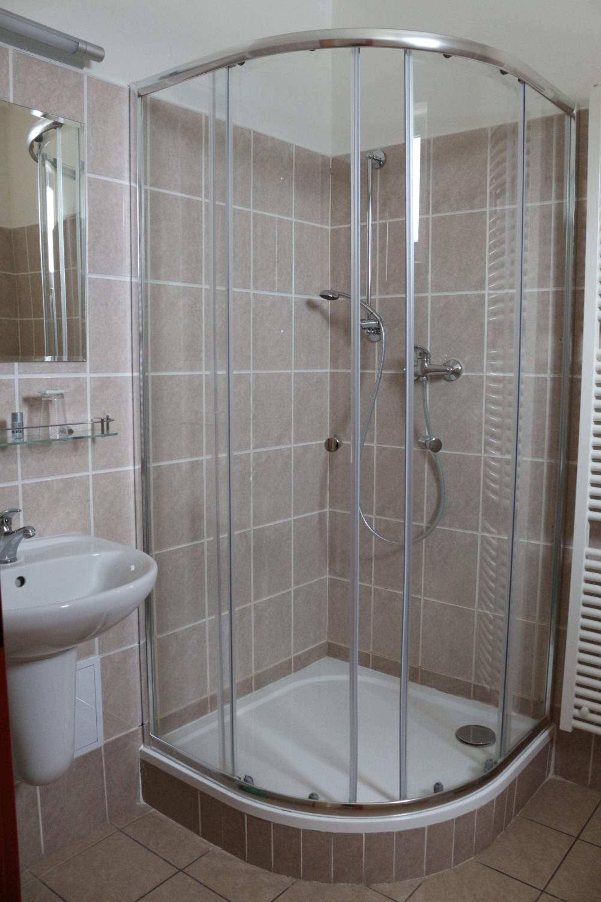 Triple Room - Photo 2