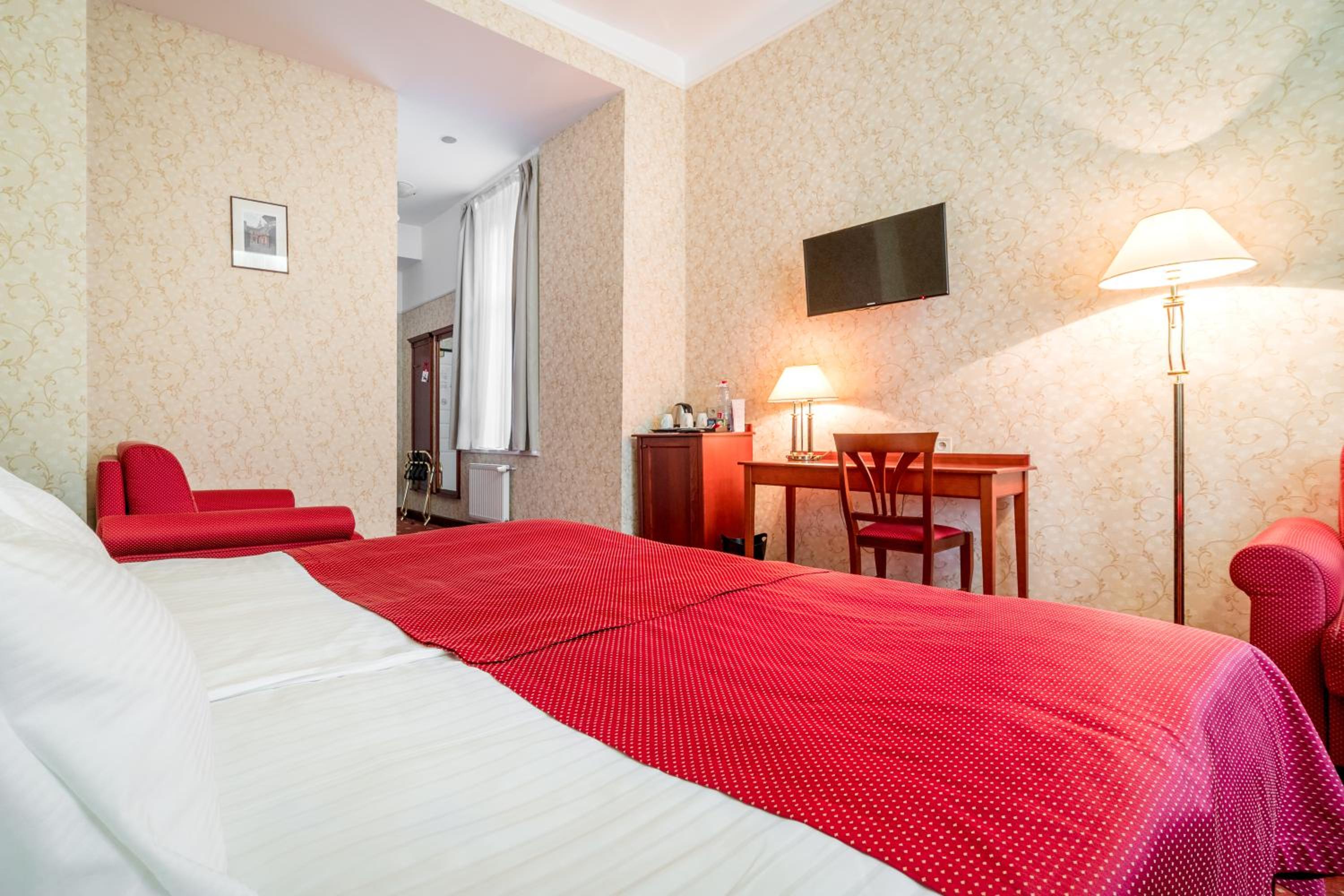 Standard Double Room with Extra Bed