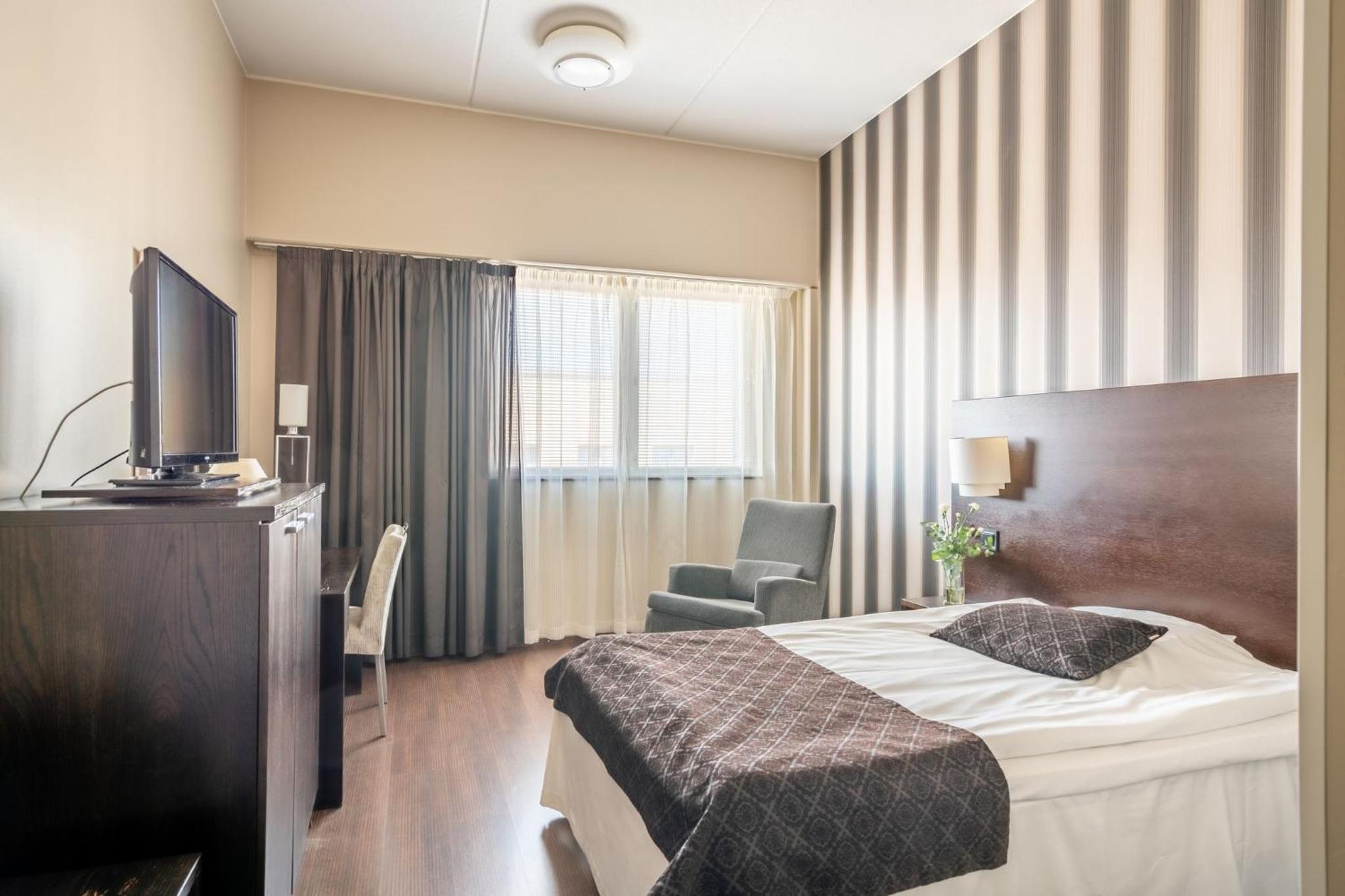 Single Room photo 3