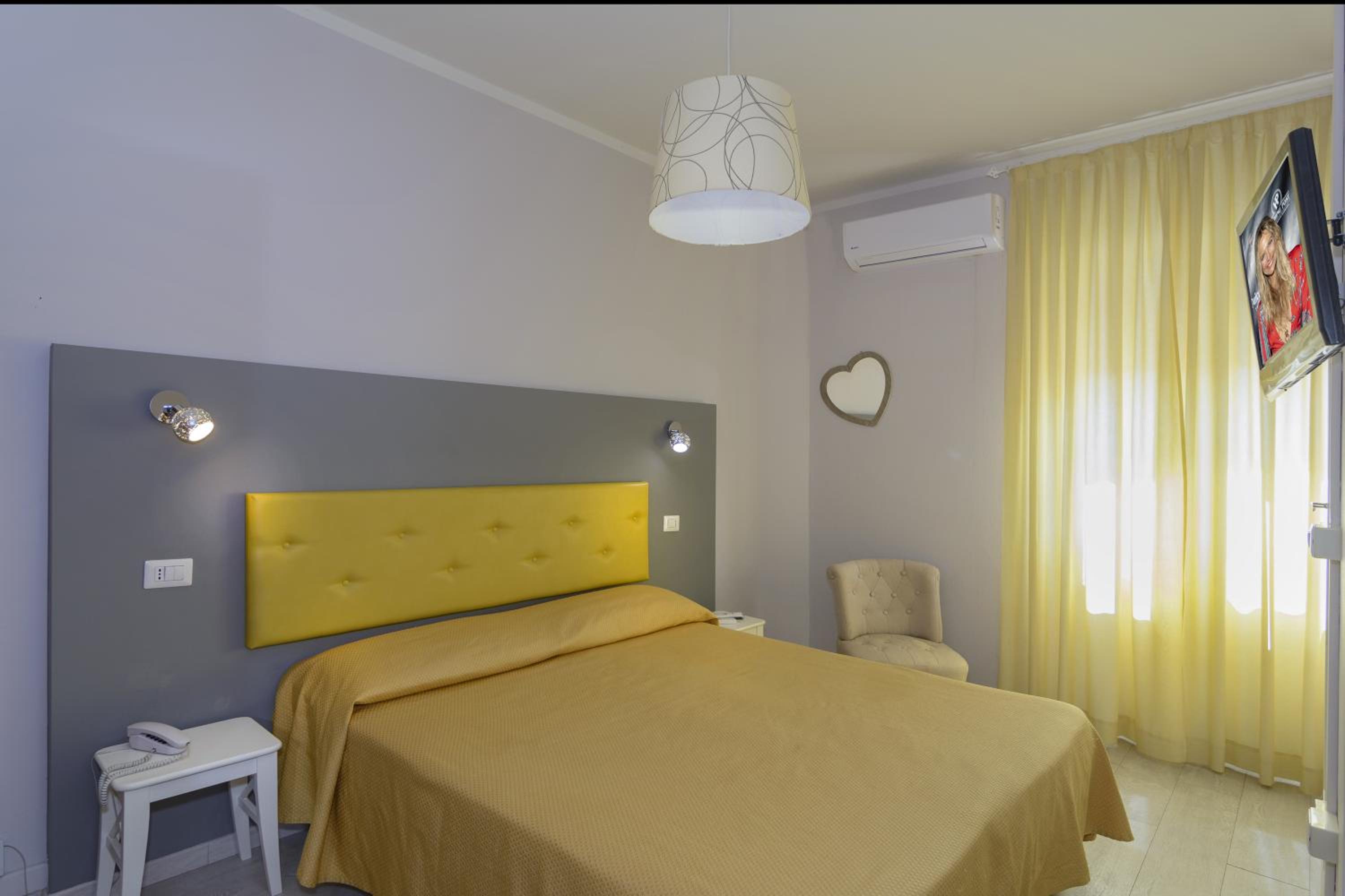 Double Room with Beach Access
