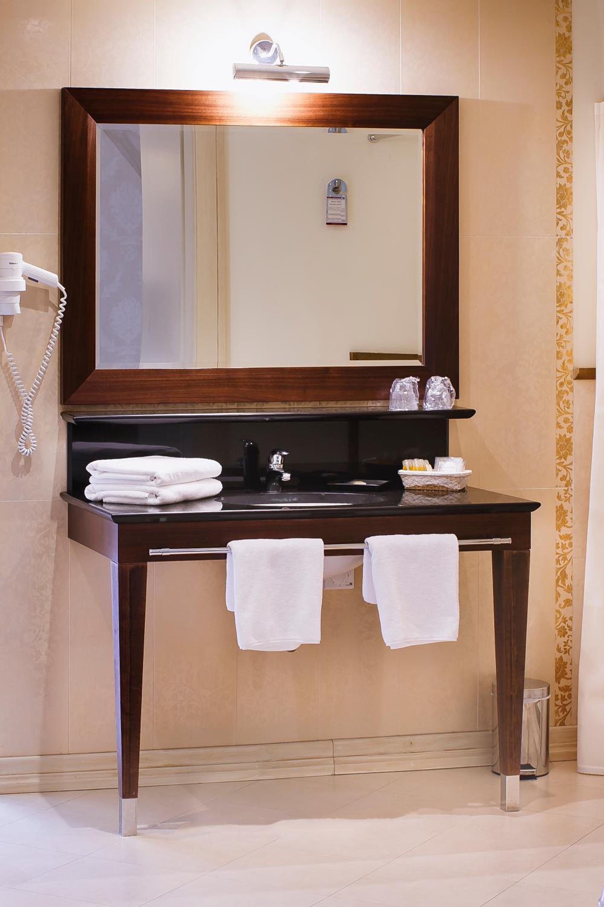 Family Suite - Photo 4