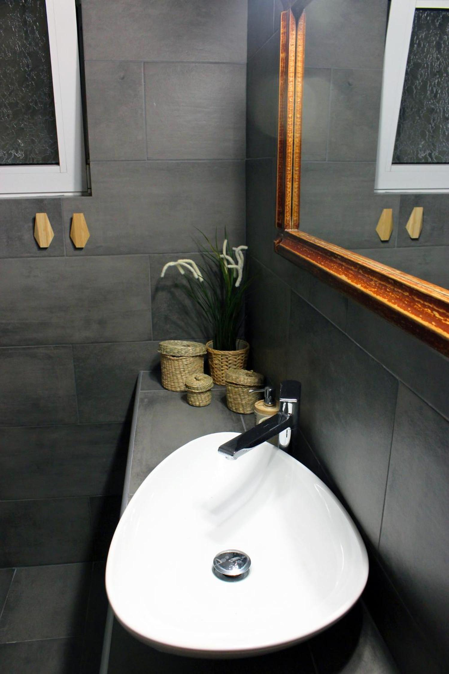 Two-Bedroom Apartment - Photo 7