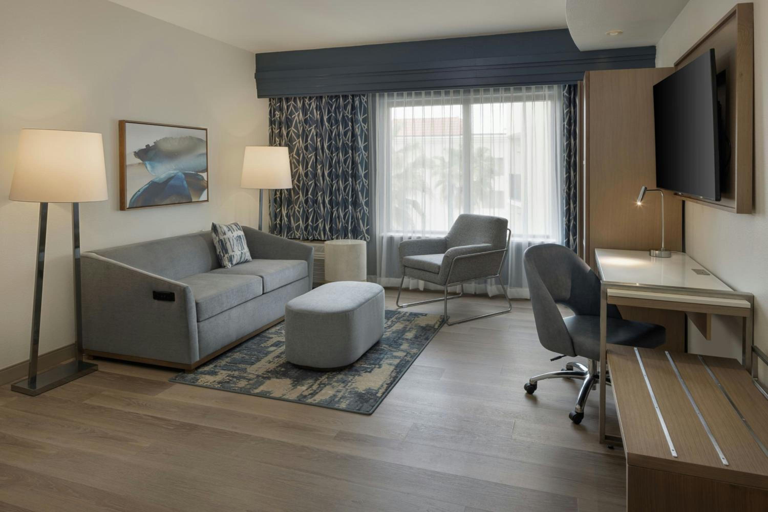 One-Bedroom Queen Suite with Two Queen Beds and Sofa Bed