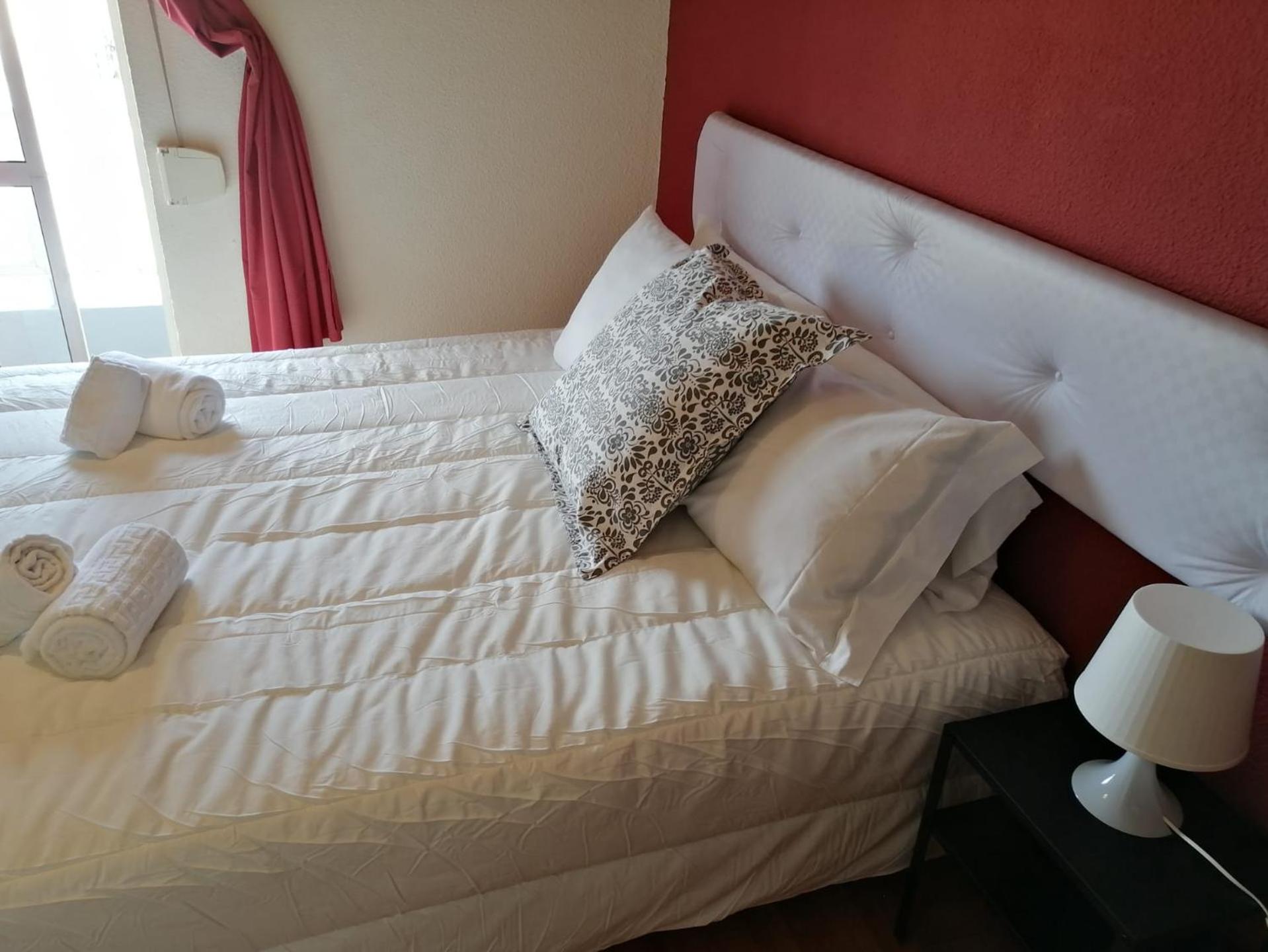 Double Room - Photo 9