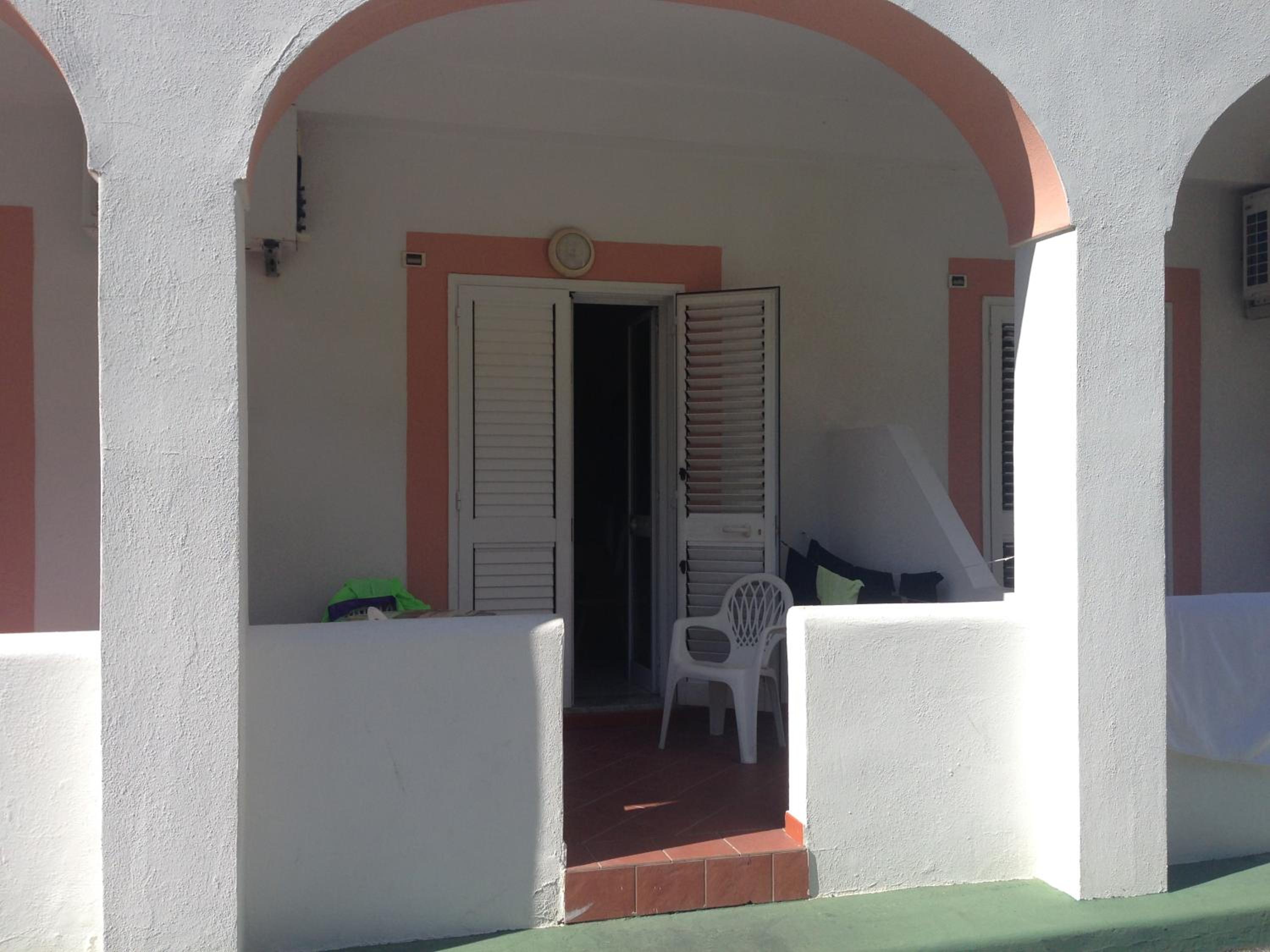 Quadruple Room - Photo 12