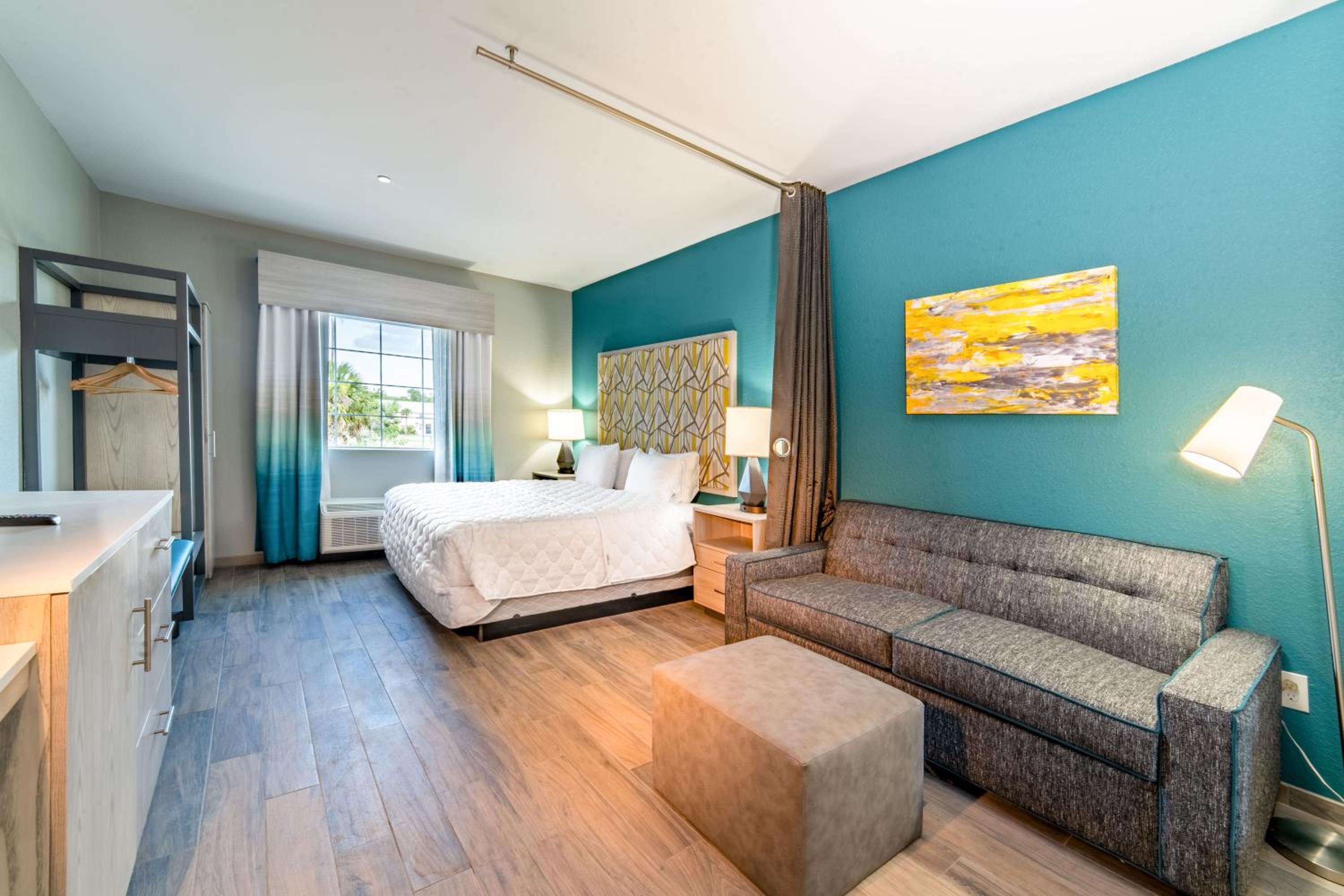 Everglades Adventures Hotel Suites by Ivey House