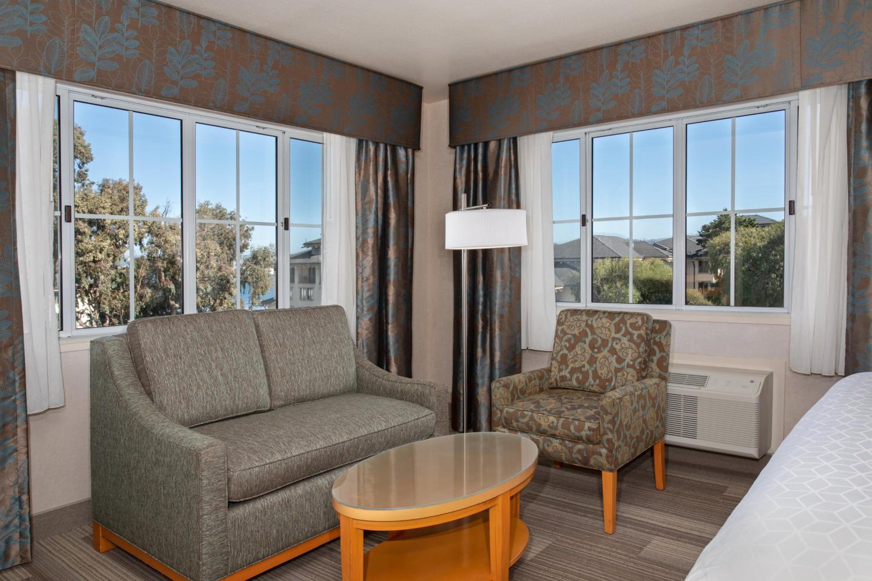 Specialty Room - Photo 1