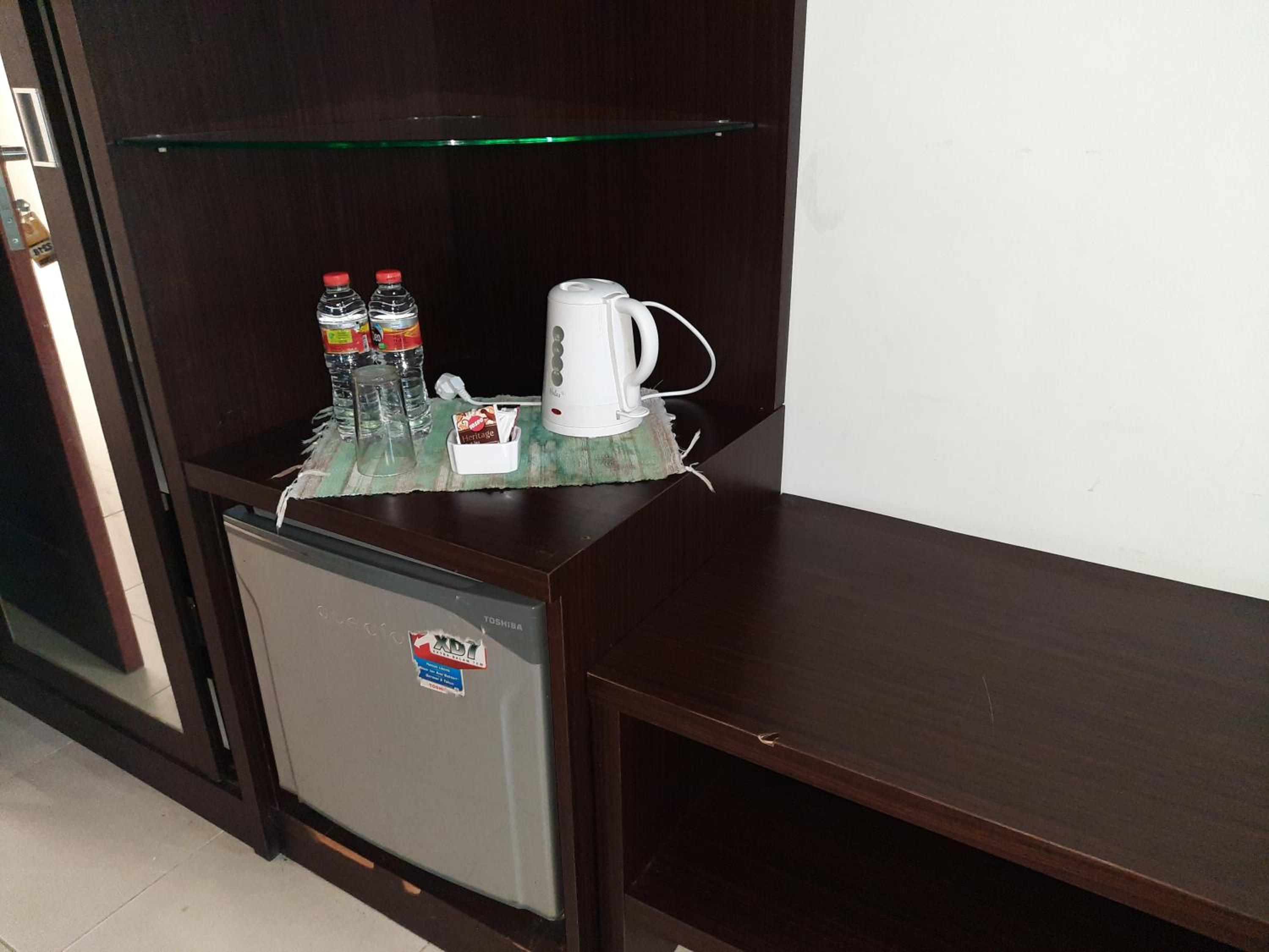 Deluxe Twin Room - Photo 6