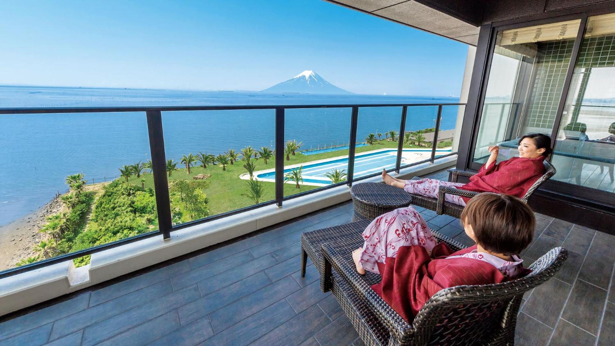 Twin Suite With Tatami Area And Ocean View photo 3