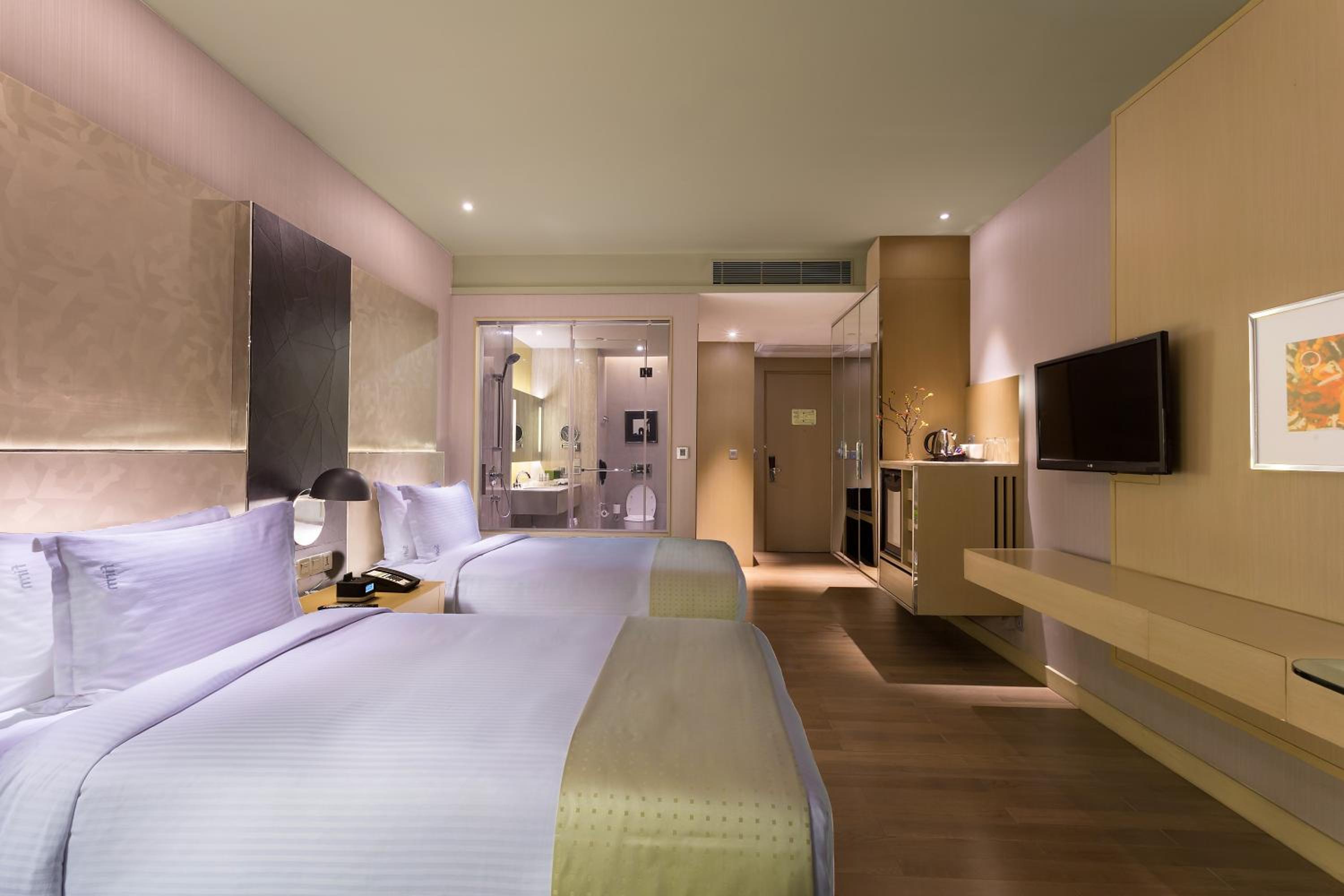 Two Twin Beds Standard-Non-Smoking Pool View