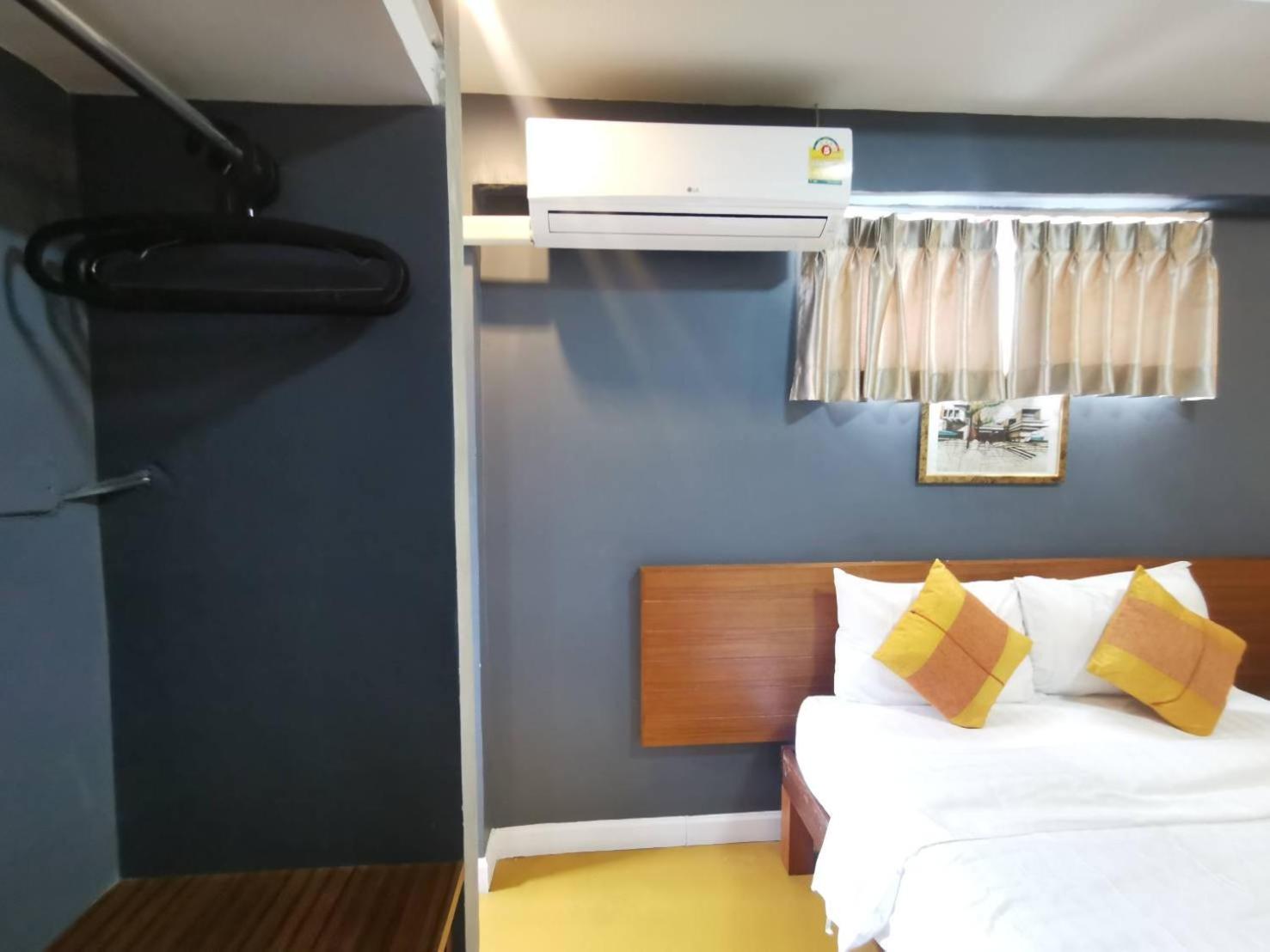 Superior King Room - Photo 1