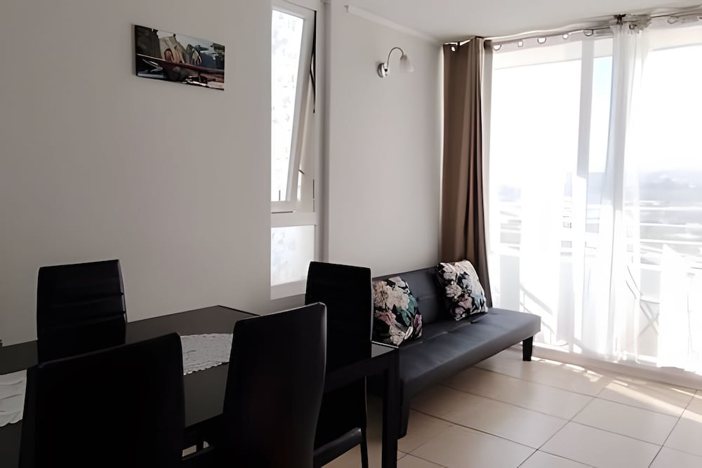 Apartment photo 3