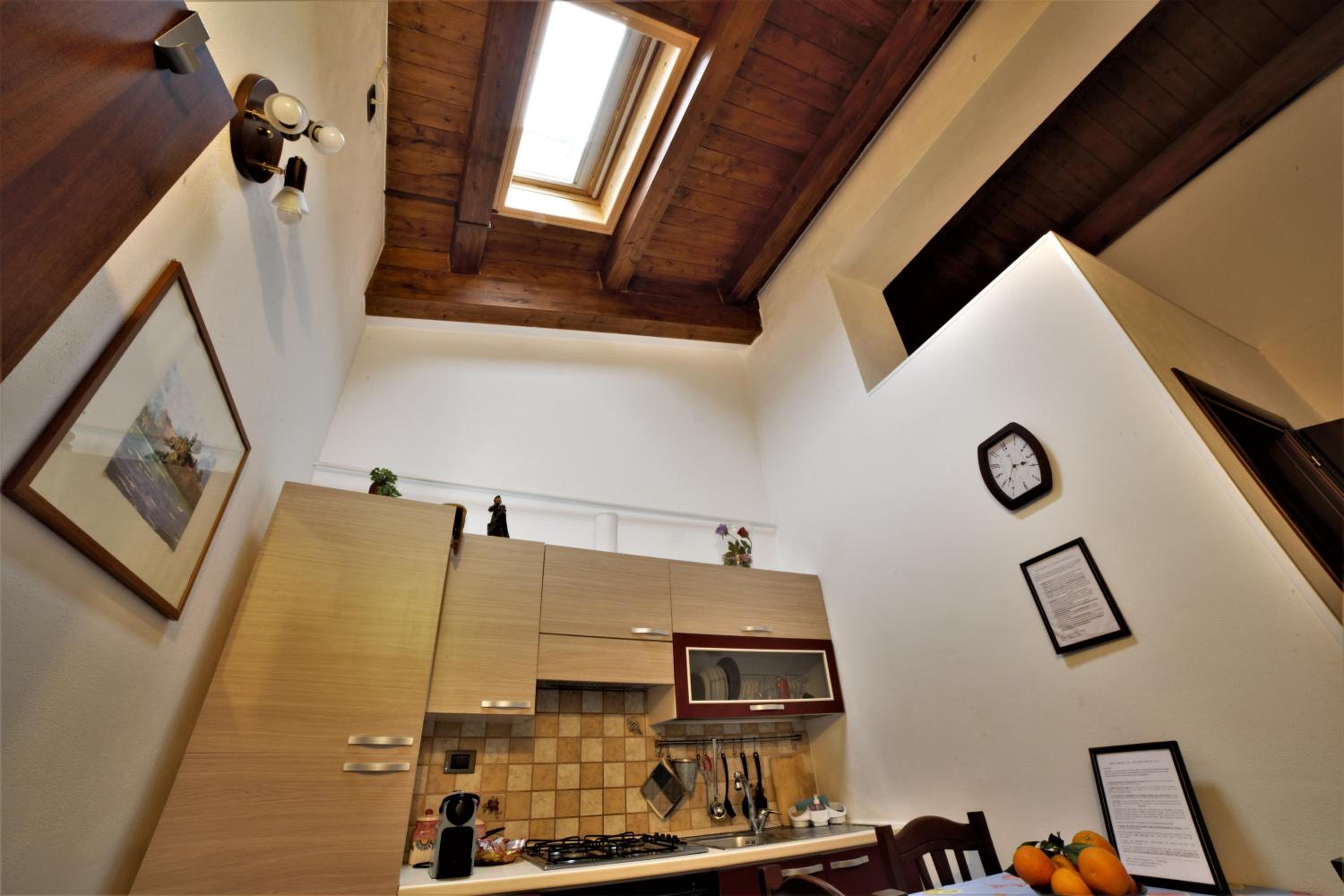 Apartment with Balcony - Photo 12