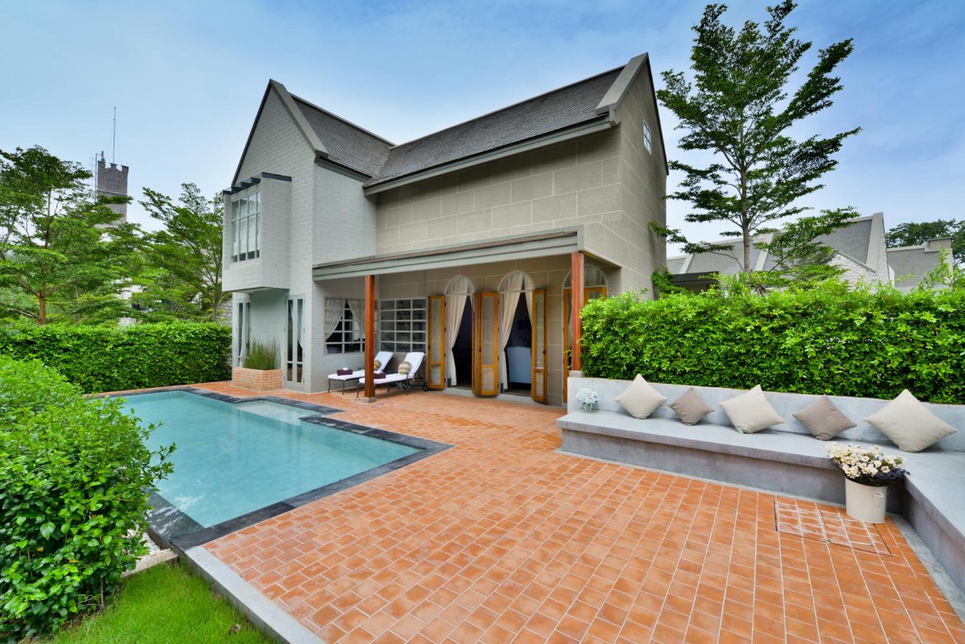 Two-Bedroom Villa - Photo 11