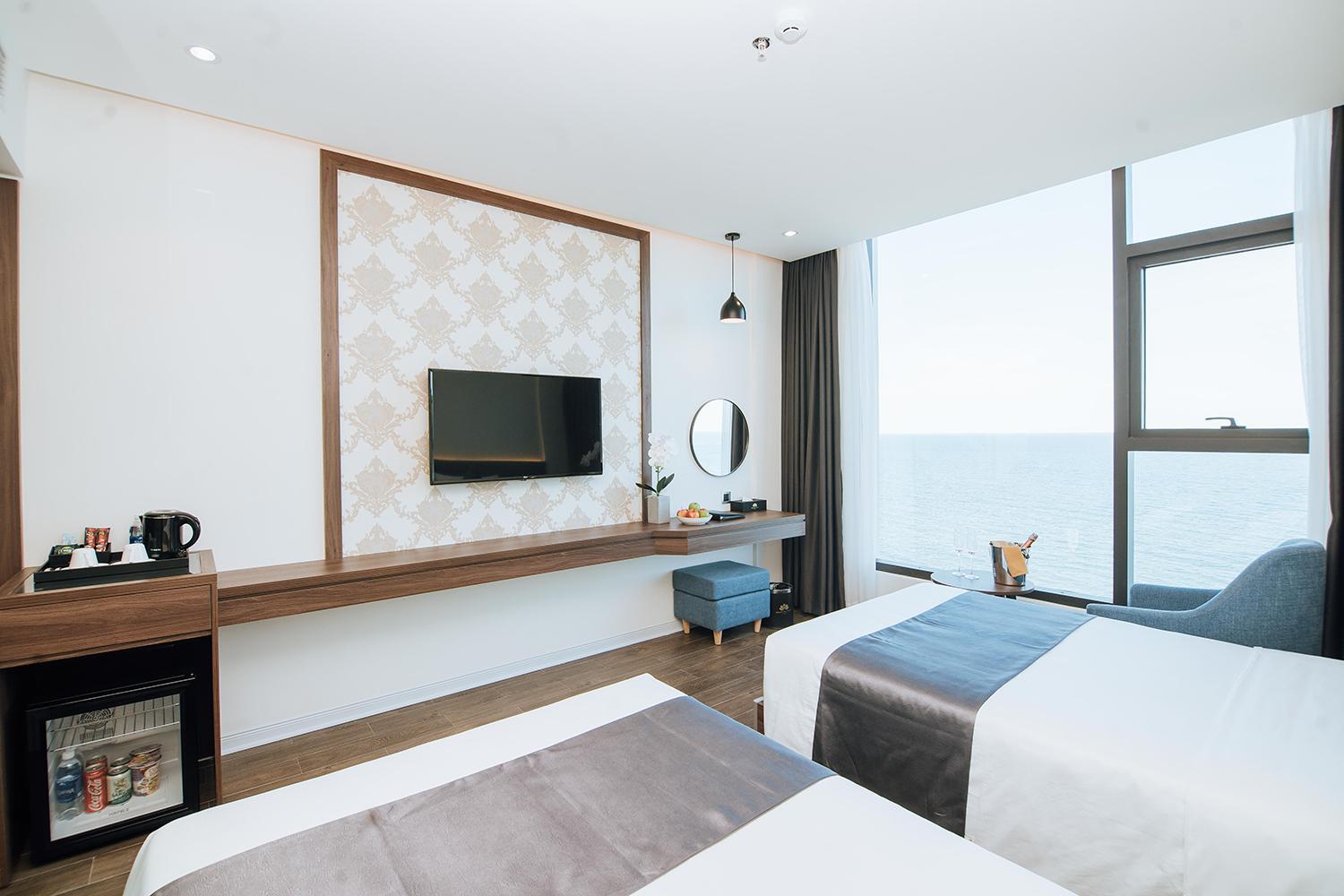 Twin Room with Sea View - Photo 1