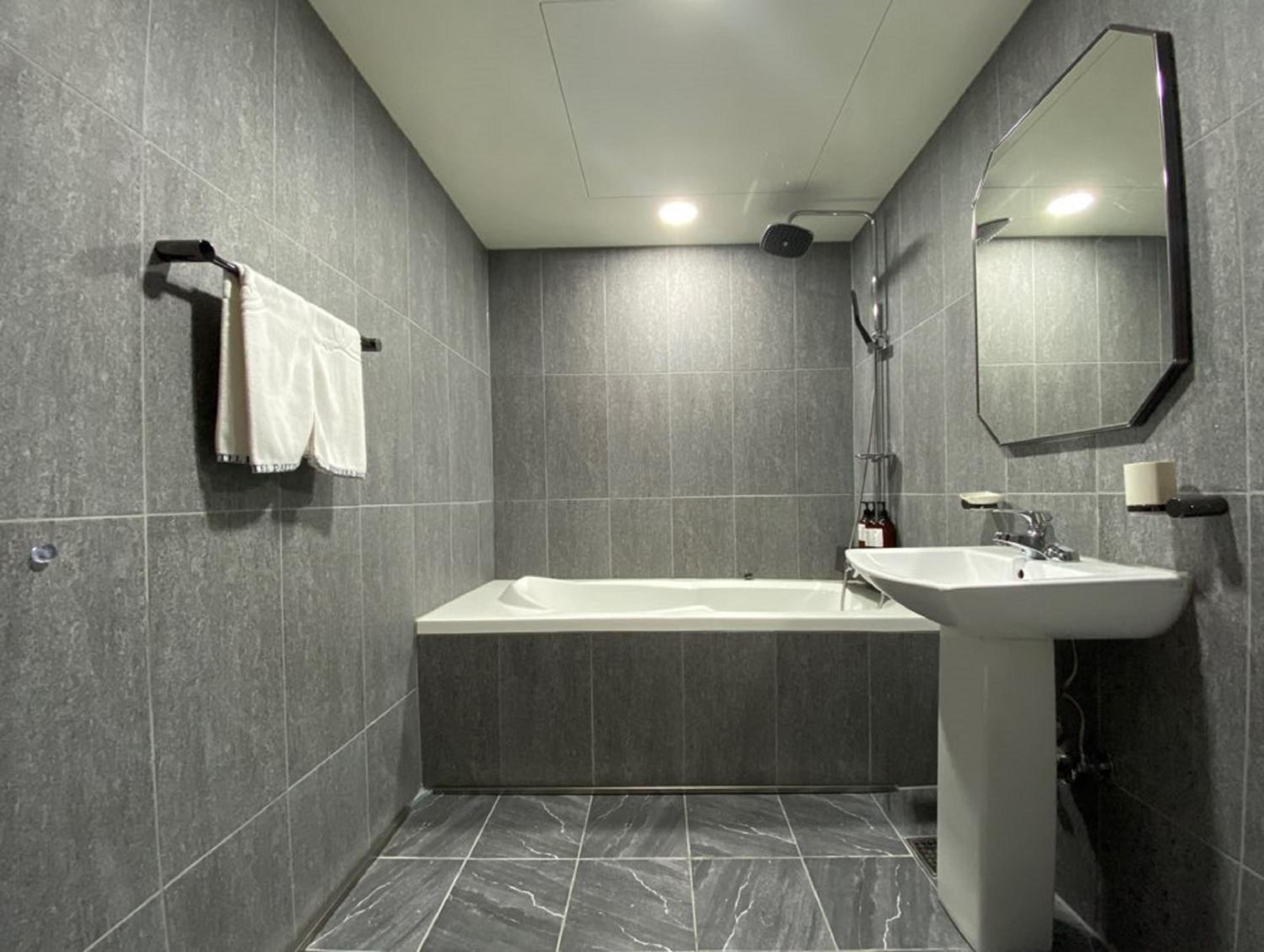 Deluxe Double Room - Photo 2