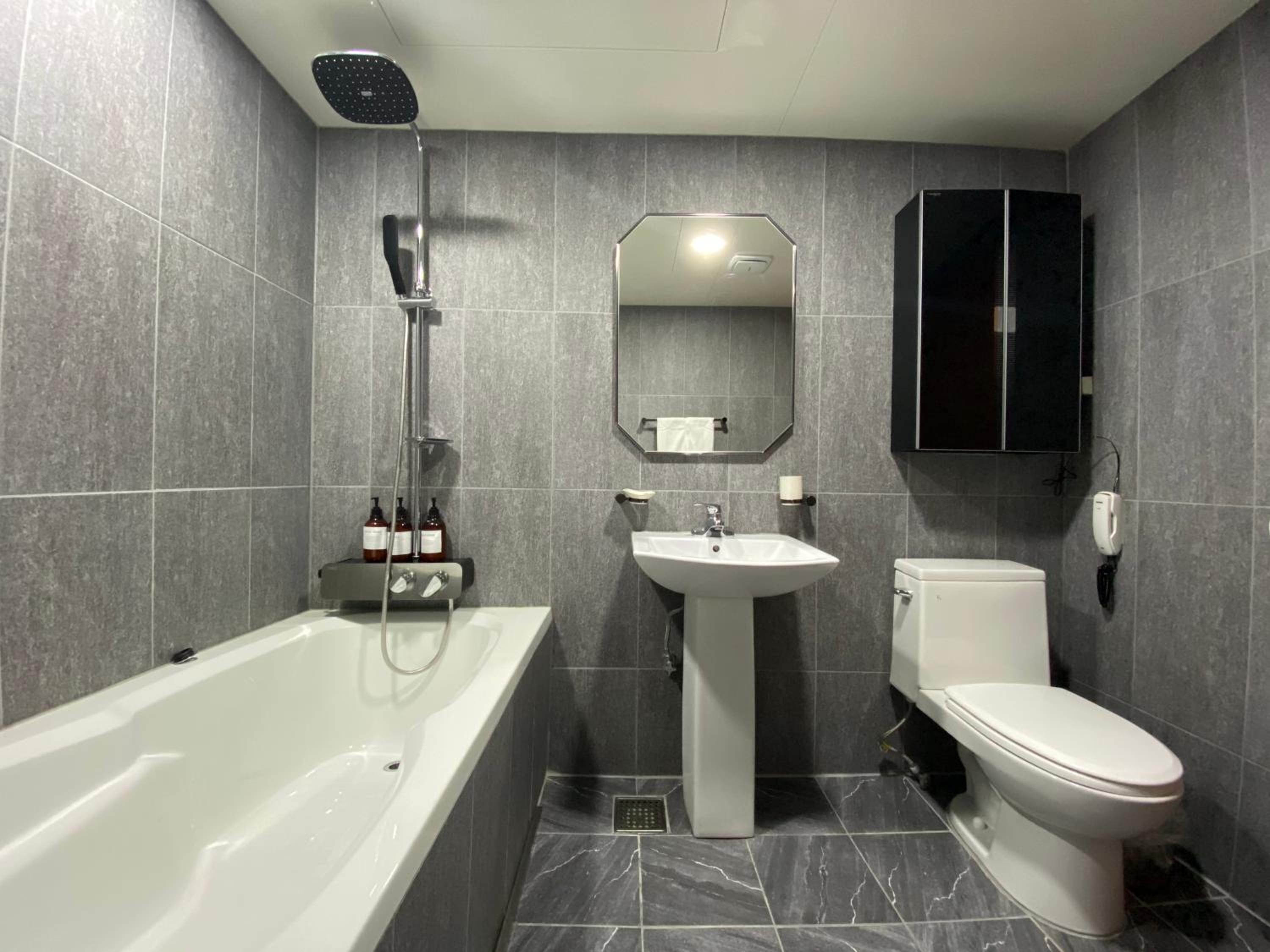 Deluxe Double Room - Photo 3