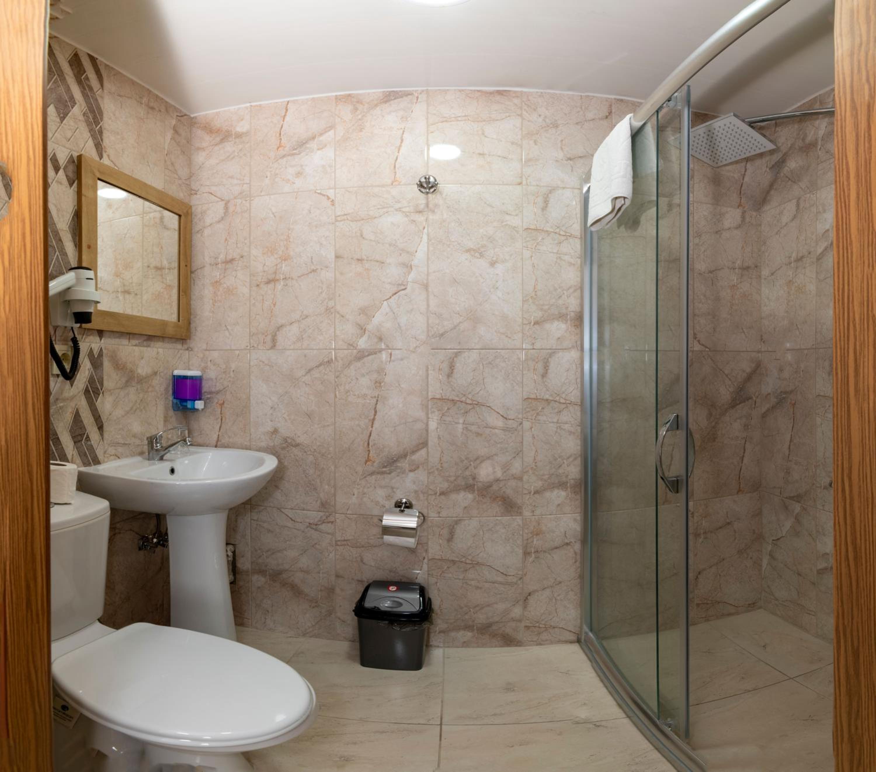 Triple Room photo 3