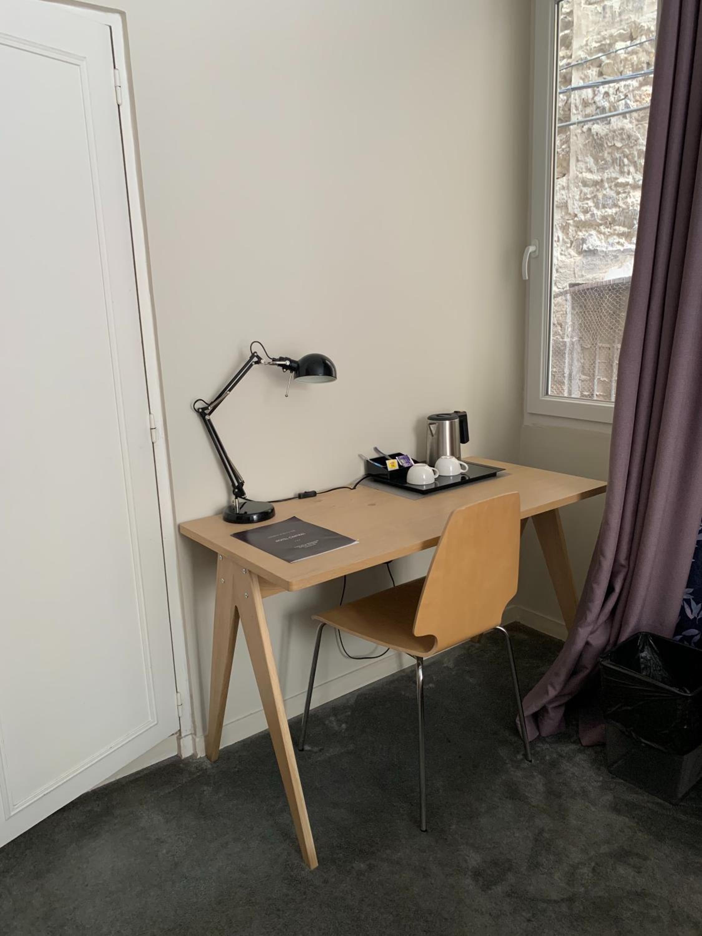 Twin Room - Photo 3