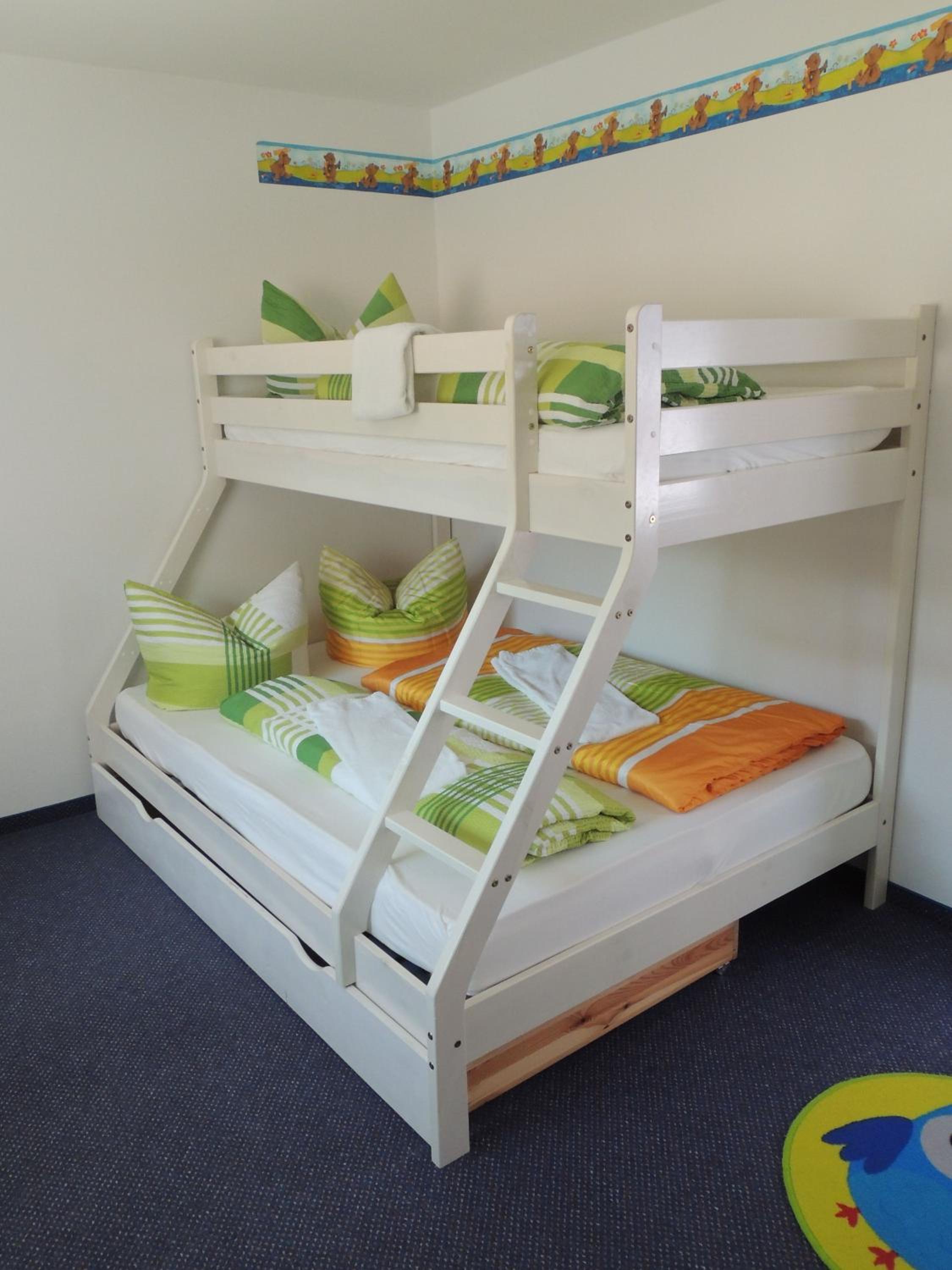 Family Two-Bedroom Suite (5 people)