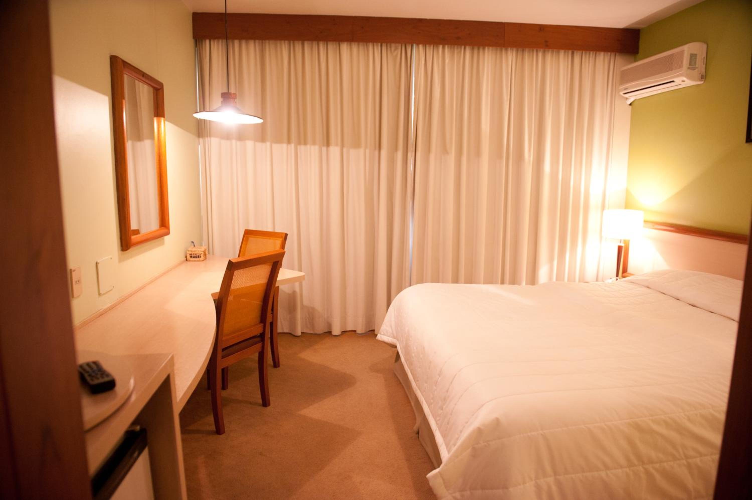 Deluxe Double or Twin Room photo 2
