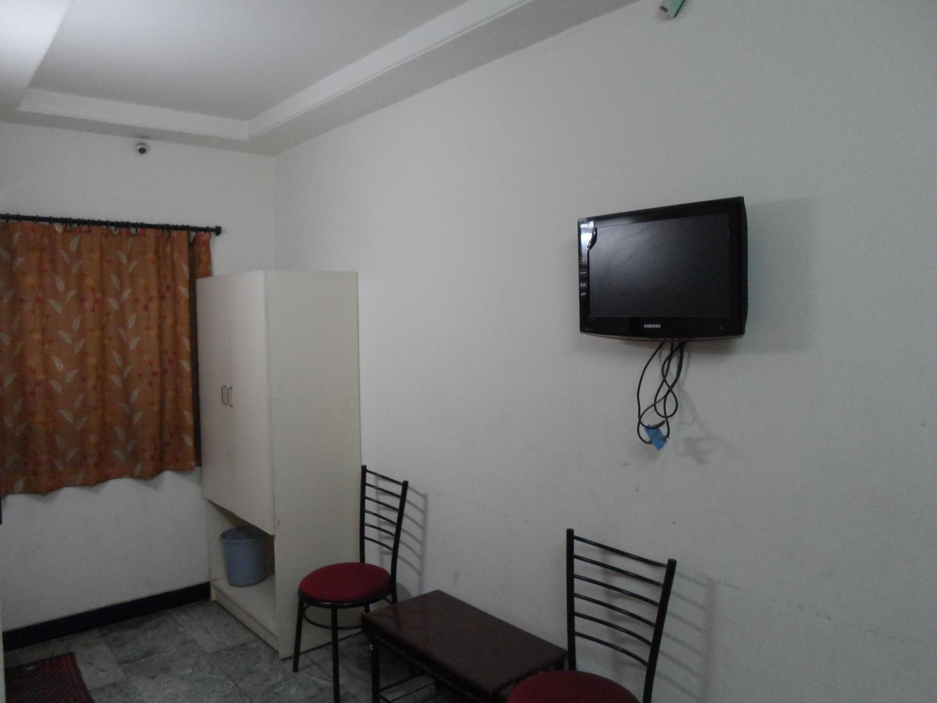 Standard Double Or Twin Room With Fan