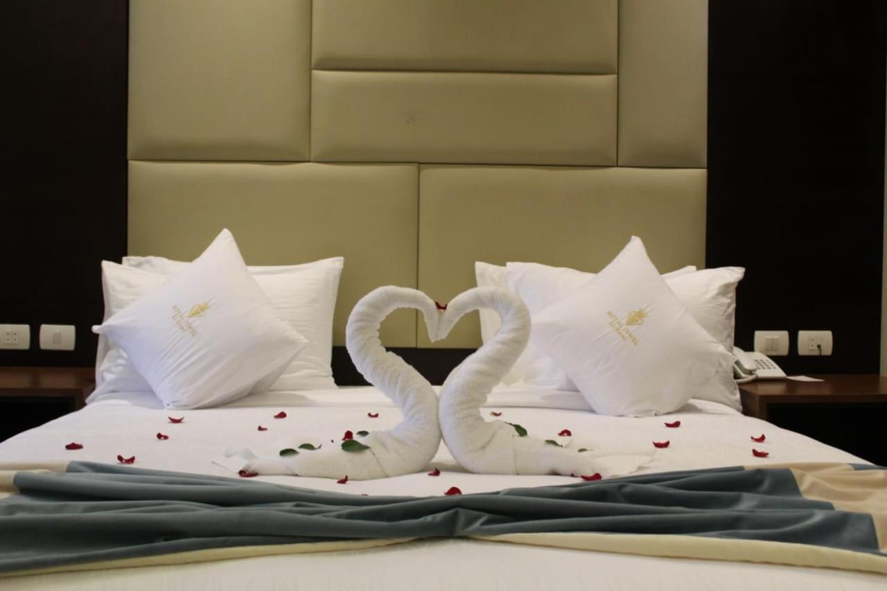 Triple Room with Side Sea View and Garden View photo 2
