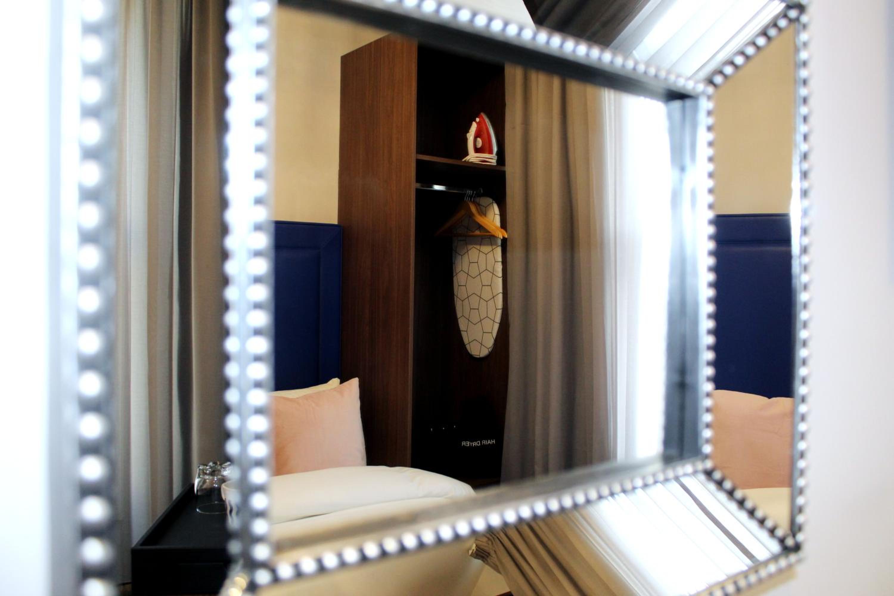 Small Double Room photo 3