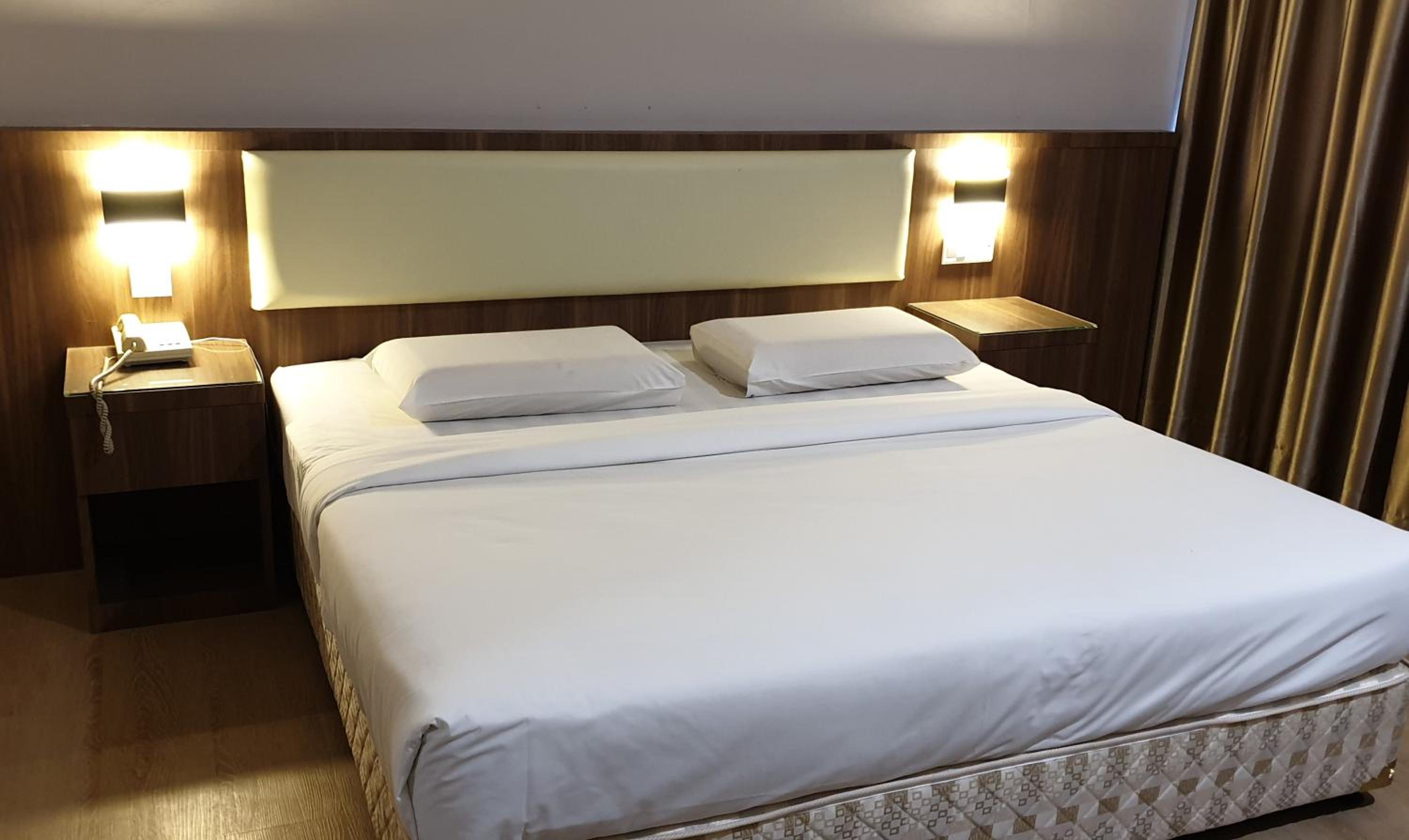 Executive Suite photo 1