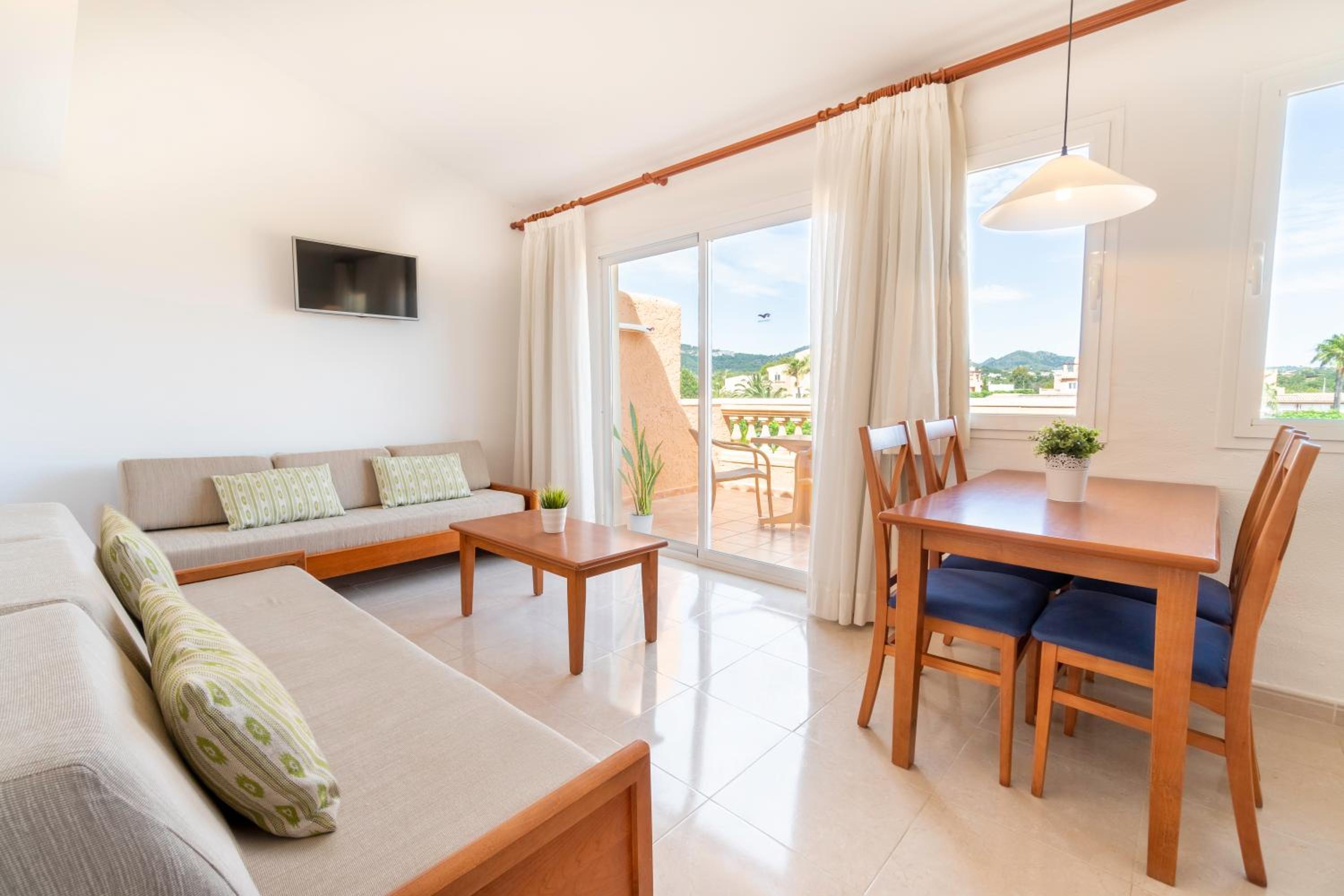 Apartamento con vista al jardín