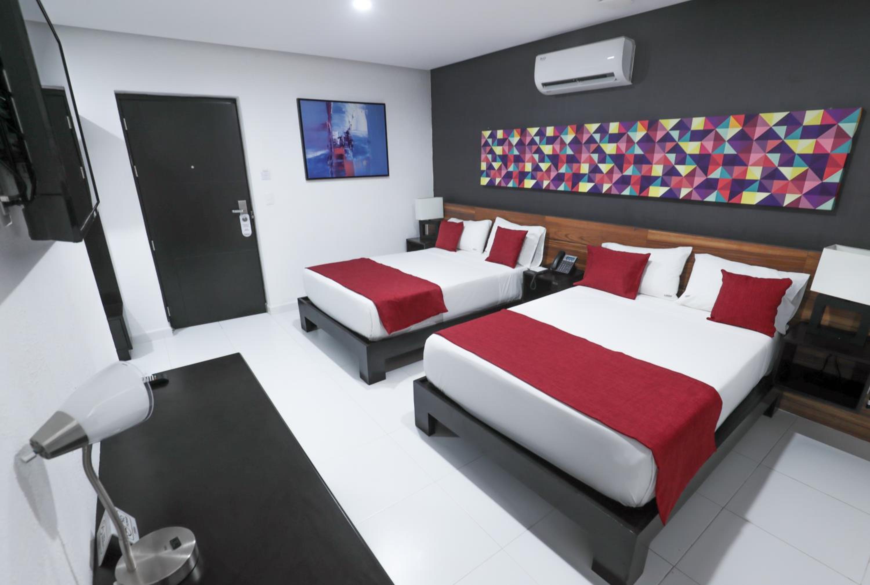 Deluxe Double Room - Photo 1